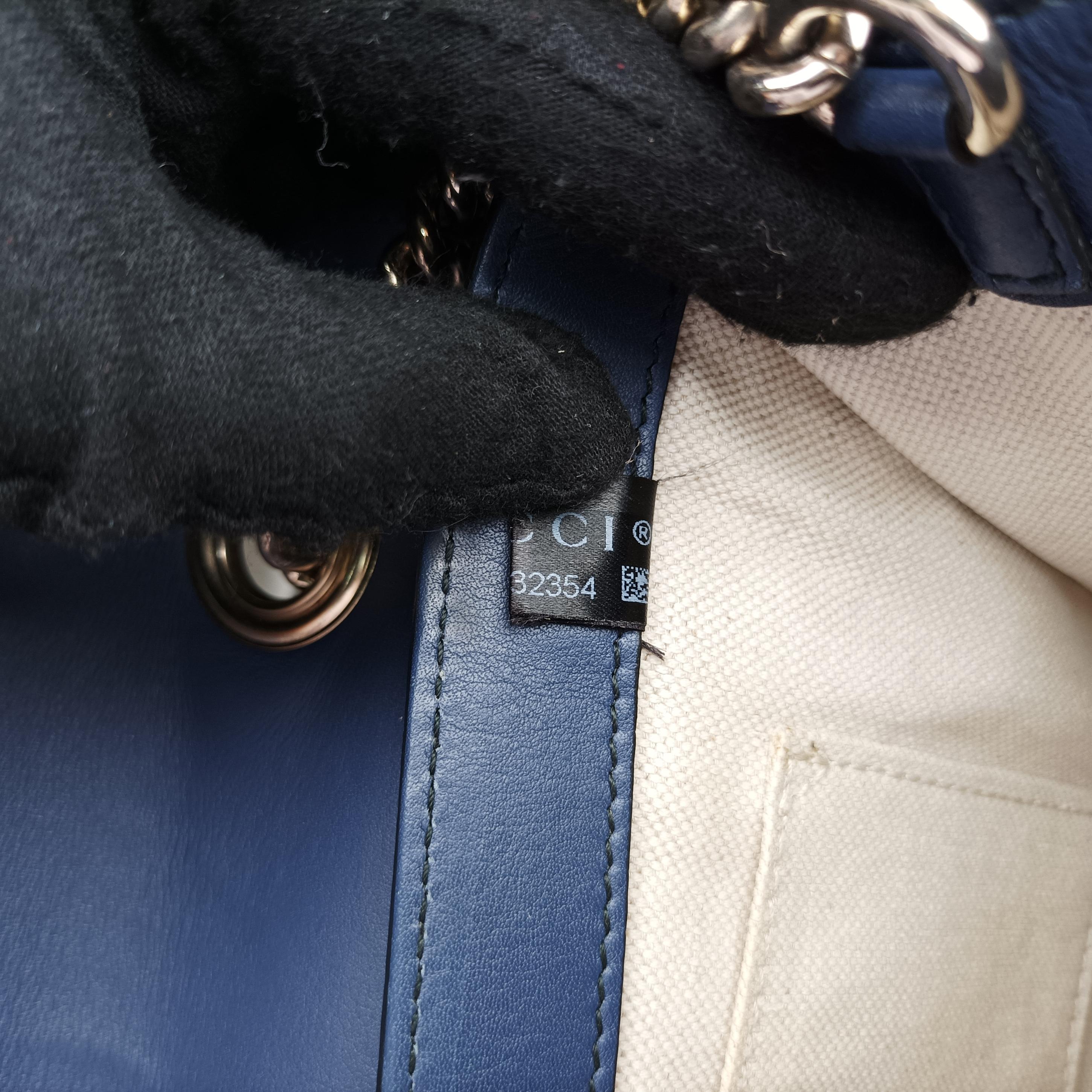 Pre-owned Gucci Emily Navy Leather 295402 shoulderbag | stylenewstar