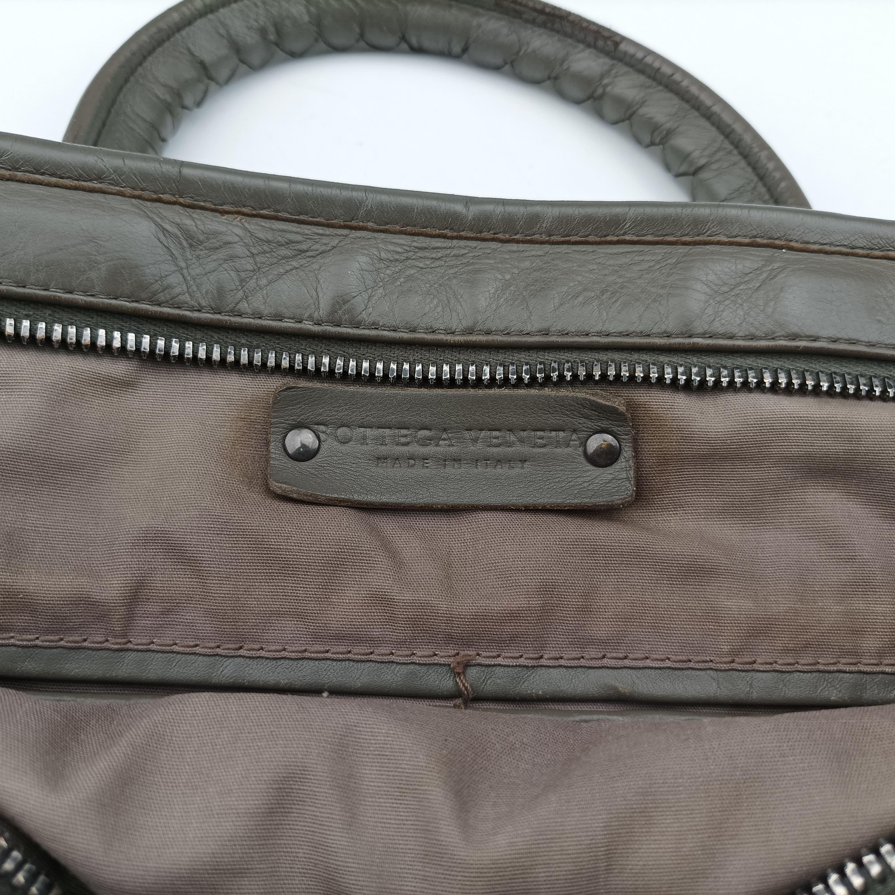 Pre-owned Bottega Veneta Intrecciato Olive Green lambskin  handbag | stylenewstar