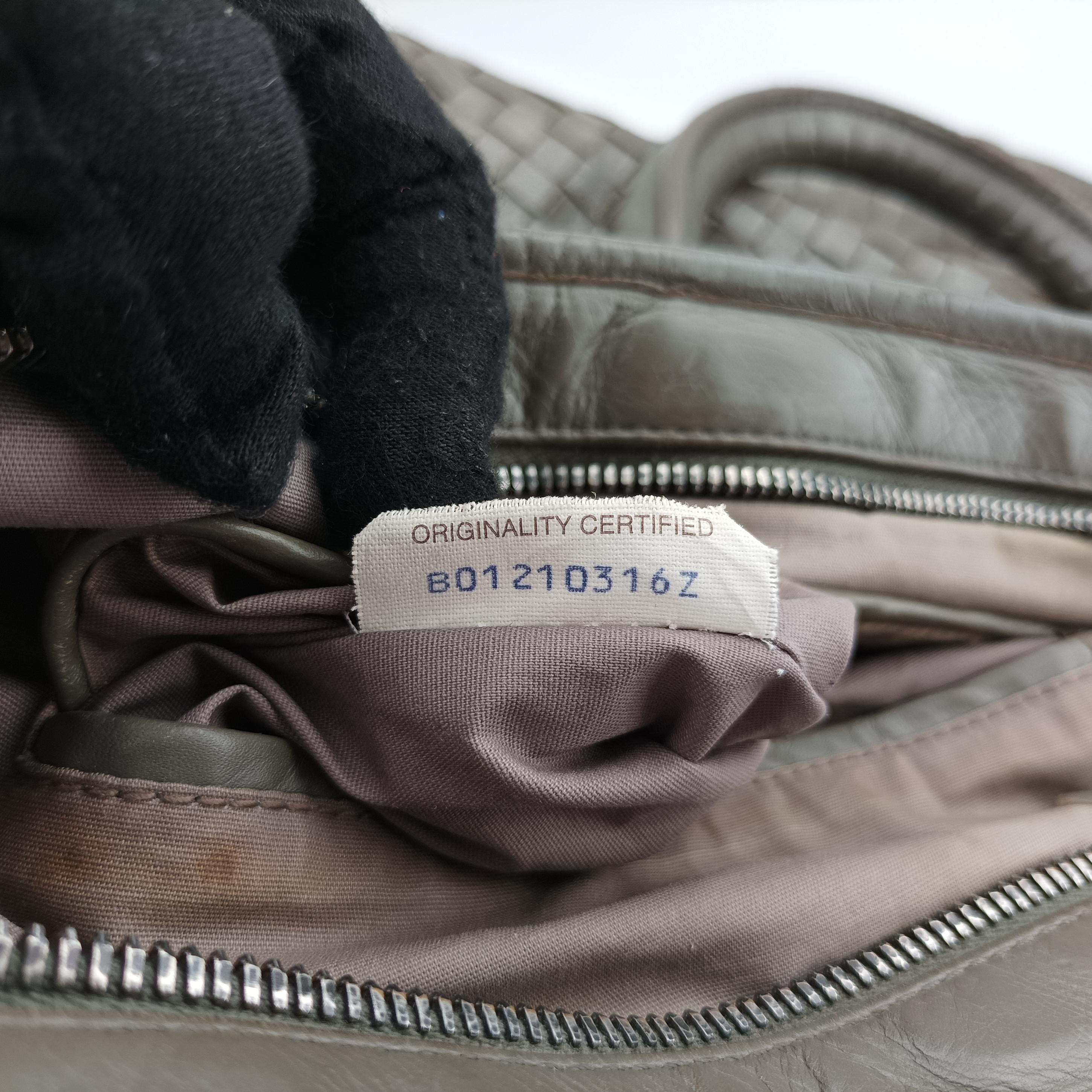 Pre-owned Bottega Veneta Intrecciato Olive Green lambskin  handbag | stylenewstar