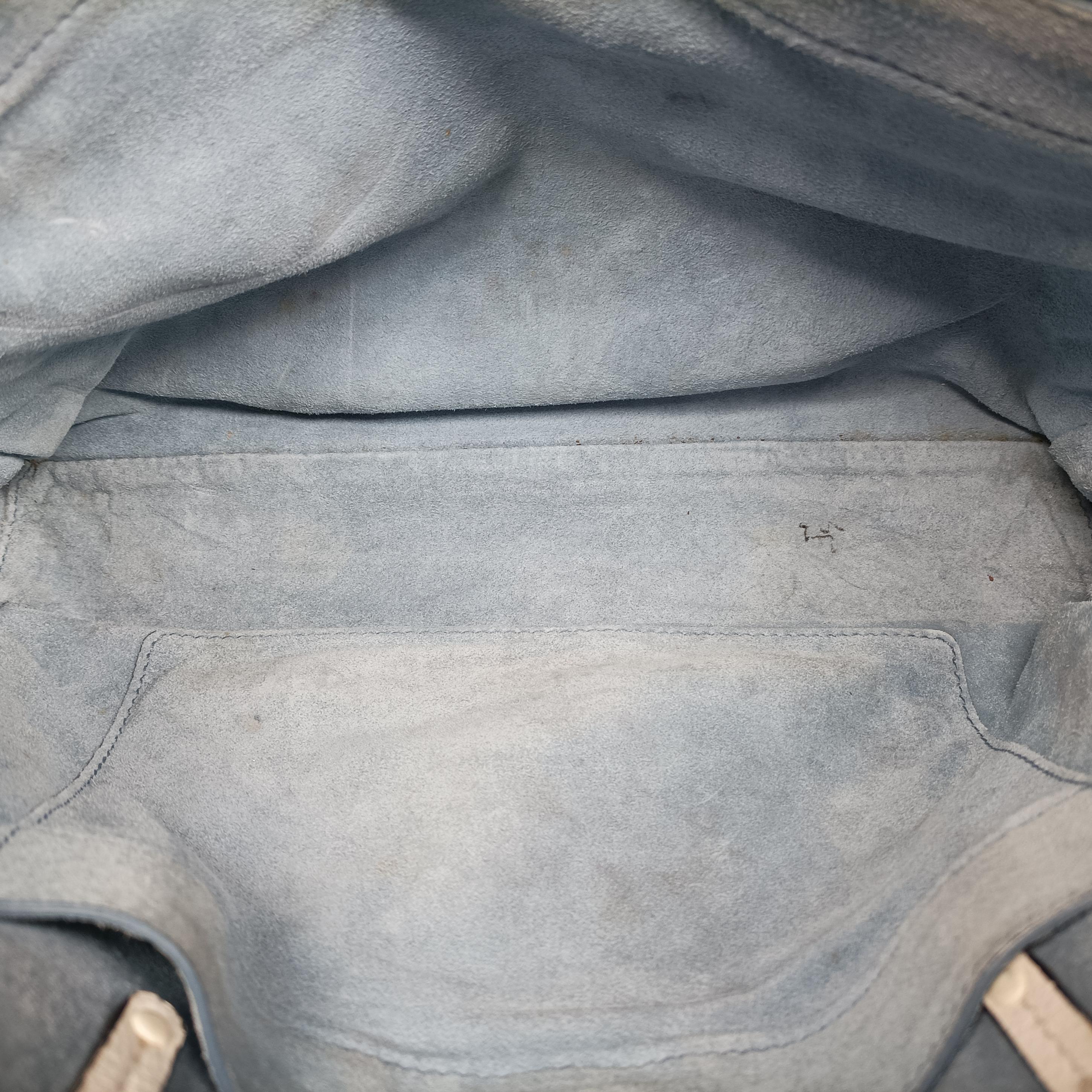 Vintage Prada Etiquette White leather 1BG122 shoulderbag | stylenewstar