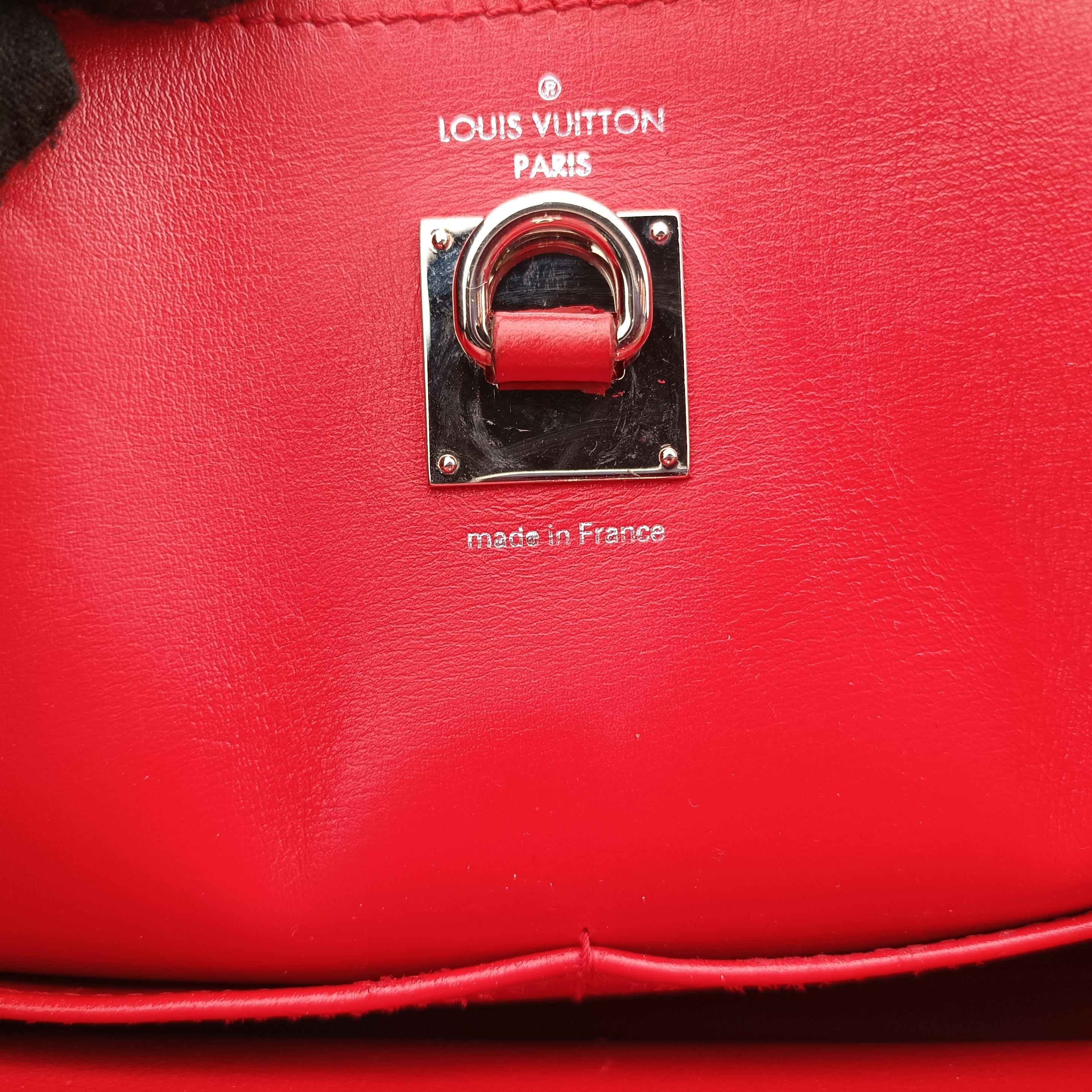 Secondhand Louis Vuitton City Steamer MM RUBIS Leather M51027 shoulderbag | stylenewstar