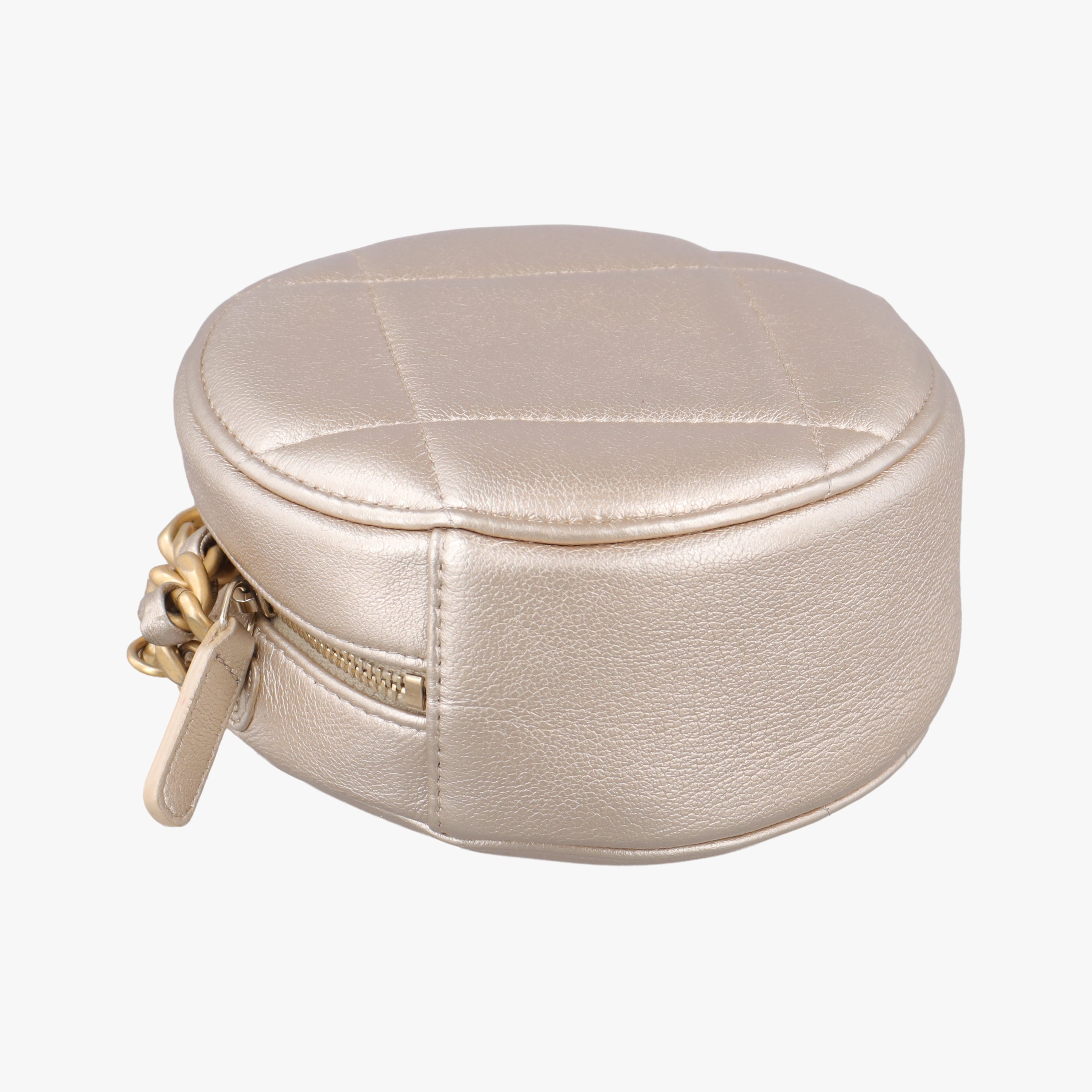 Pre-owned Chanel CHANEL 19 Round Golden lambskin AP0945 shoulderbag | stylenewstar