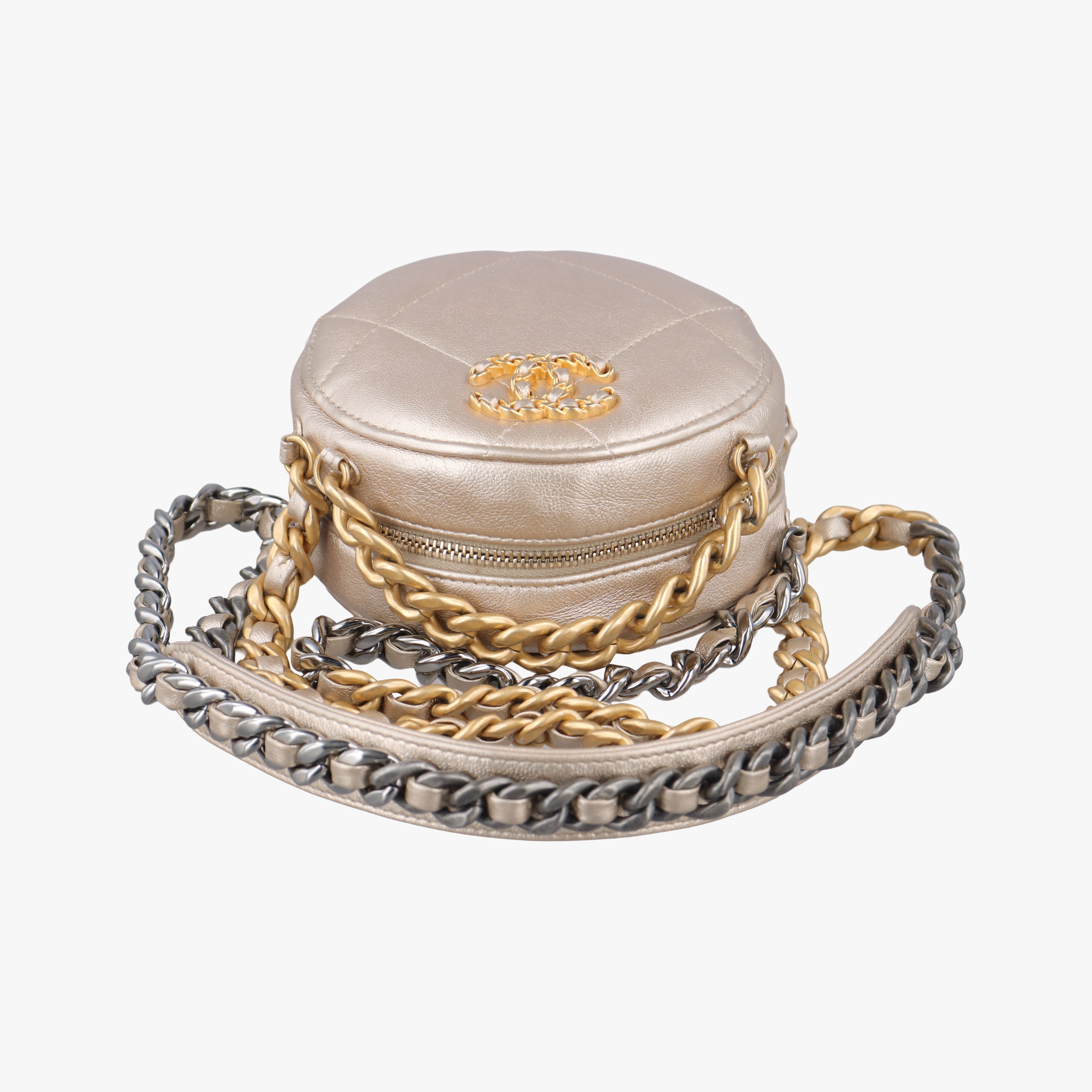 Pre-owned Chanel CHANEL 19 Round Golden lambskin AP0945 shoulderbag | stylenewstar