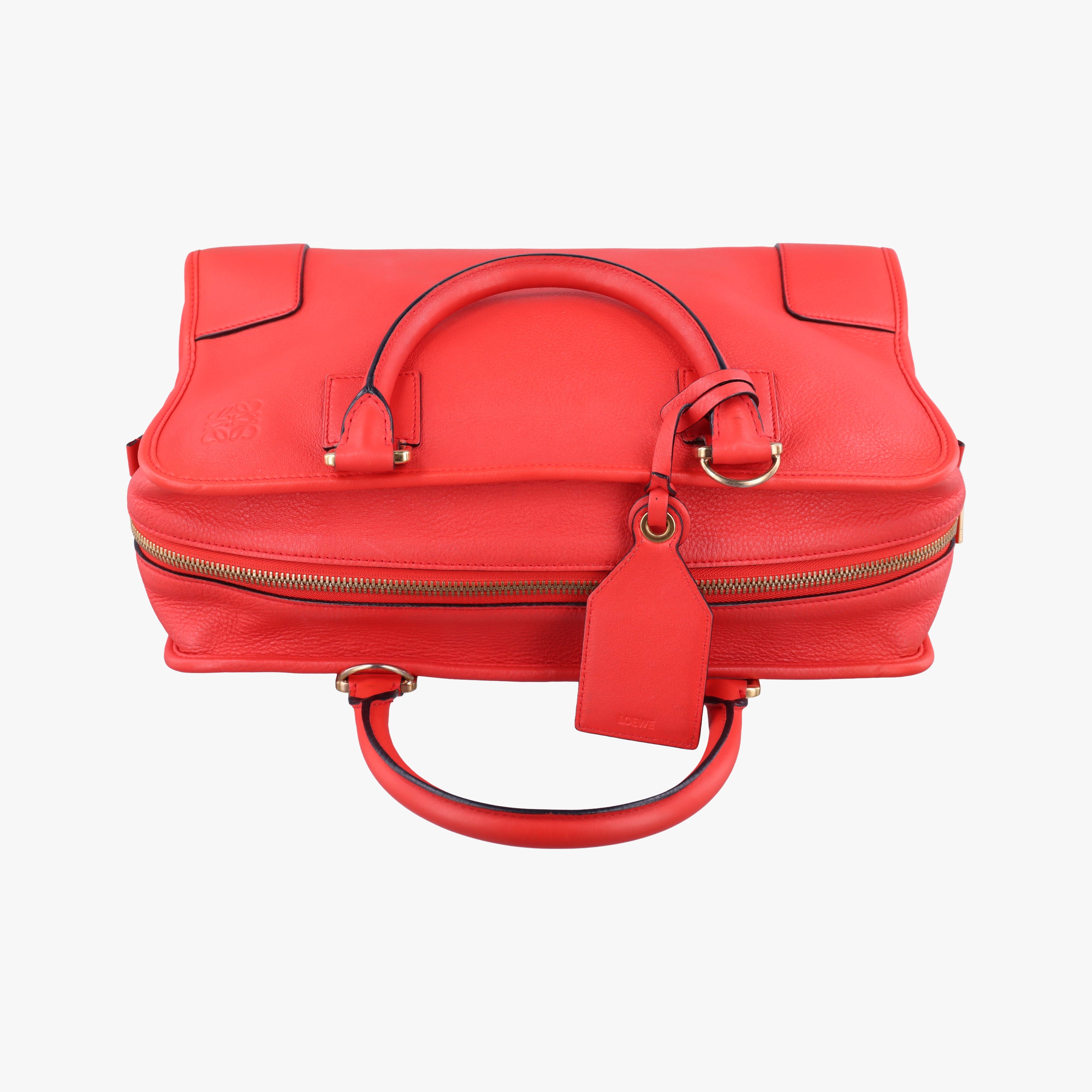 Pre-owned Loewe Amazona36 Red Leather  shoulderbag | stylenewstar