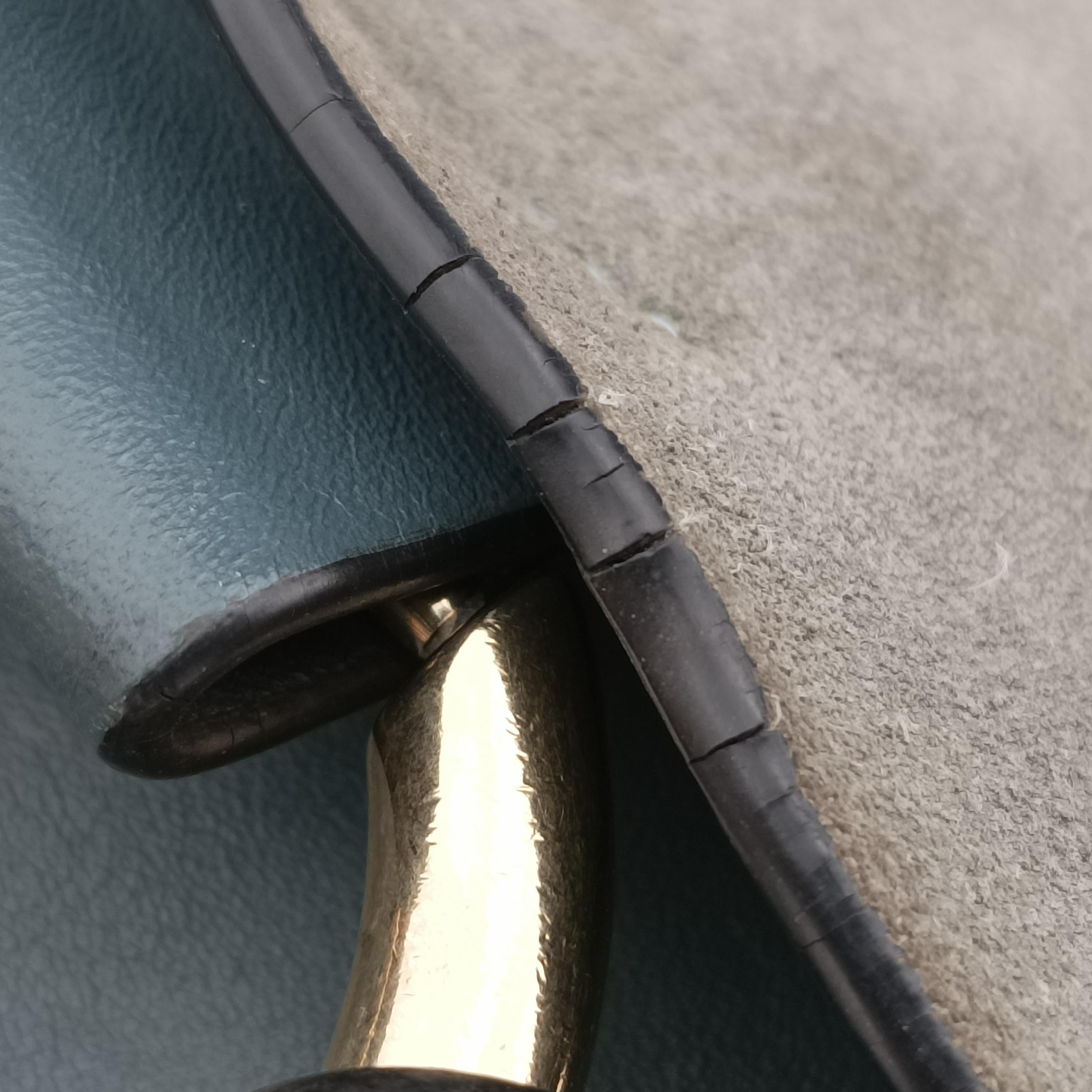 Pre-owned Chloe FAYE Blue × gray Suede × leather  shoulderbag | stylenewstar