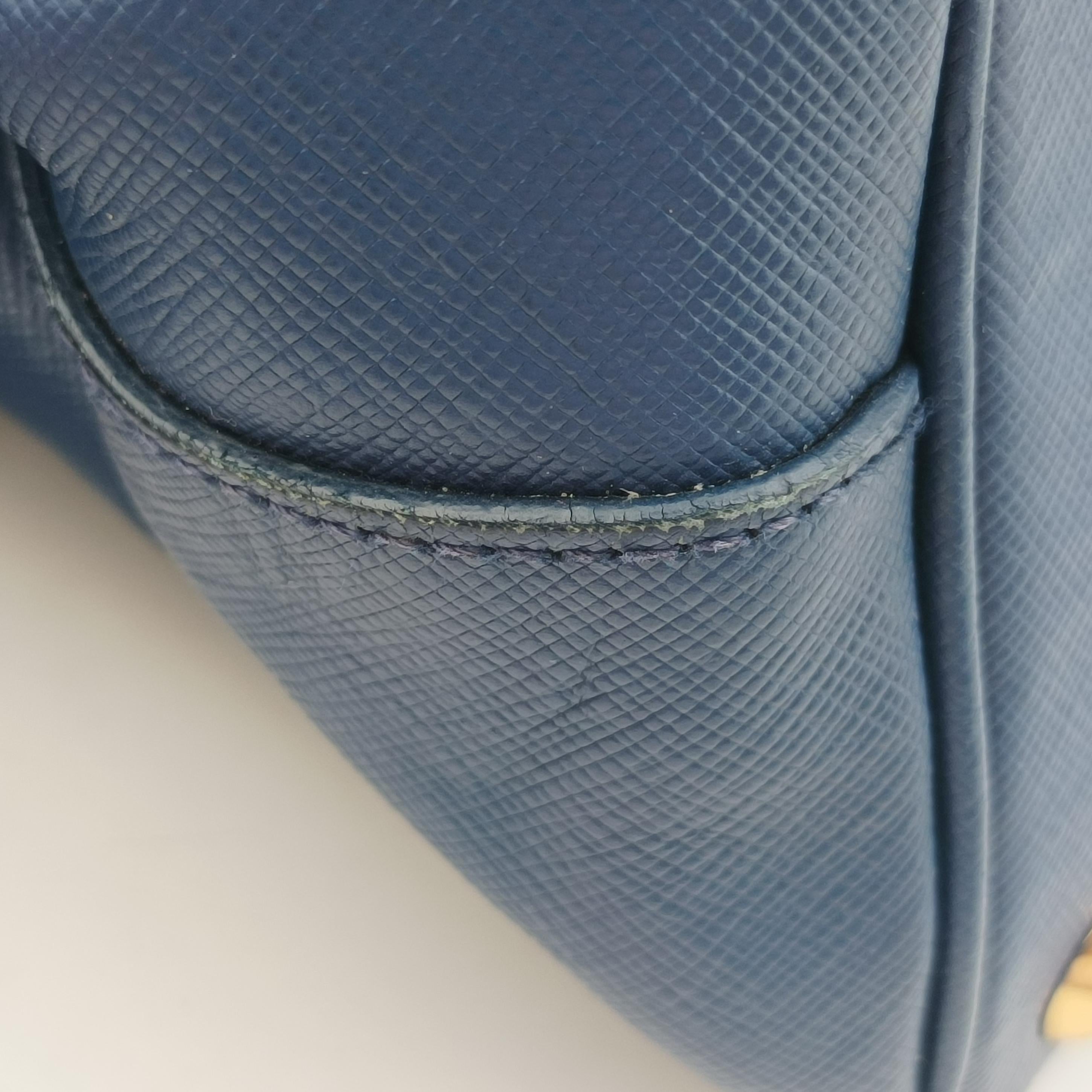 Vintage Prada Galleria Blue SAFFIANO Leather BN2274 handbag | stylenewstar