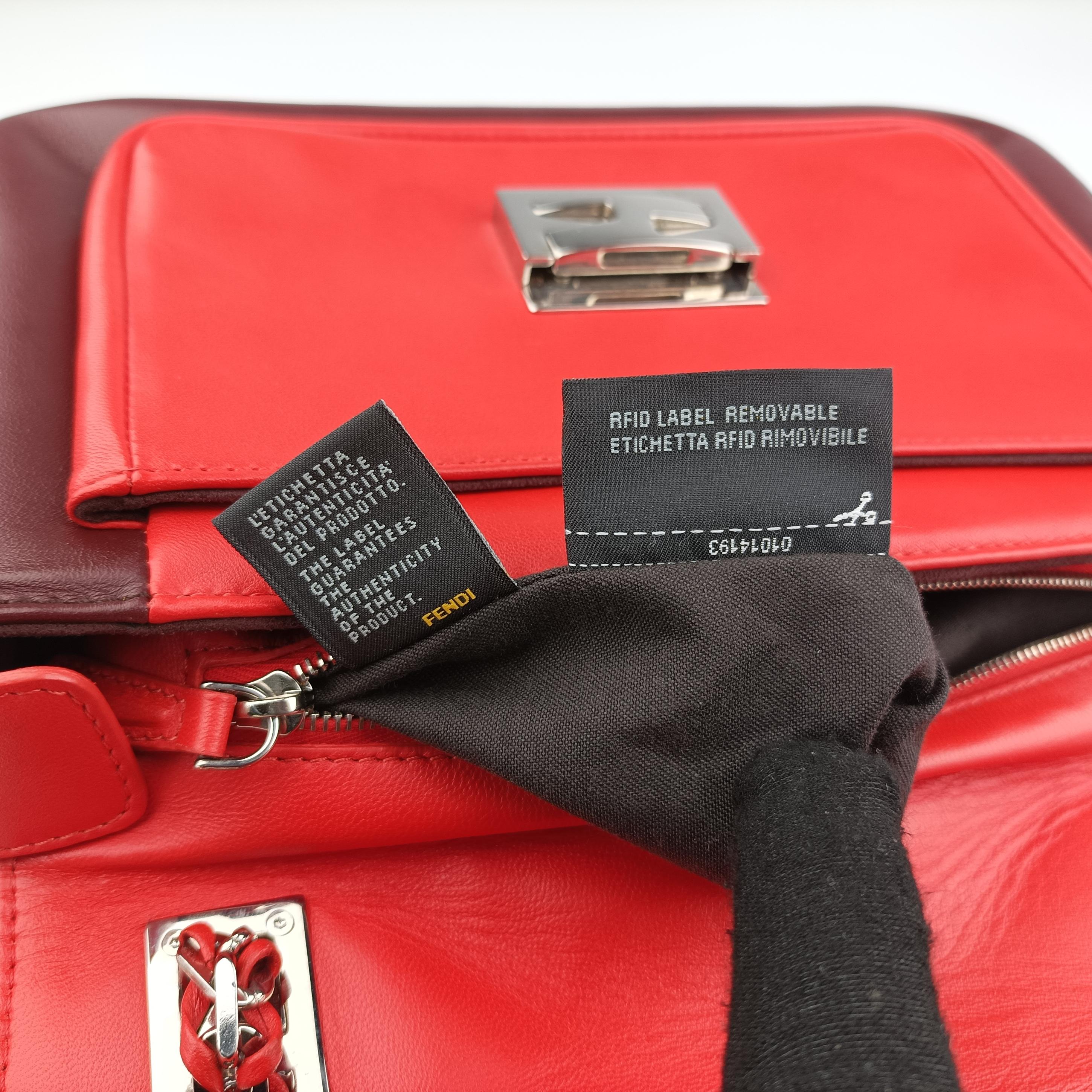 Pre-owned Fendi Be Baguette Red x burgundy Leather 8BR677 shoulderbag | stylenewstar