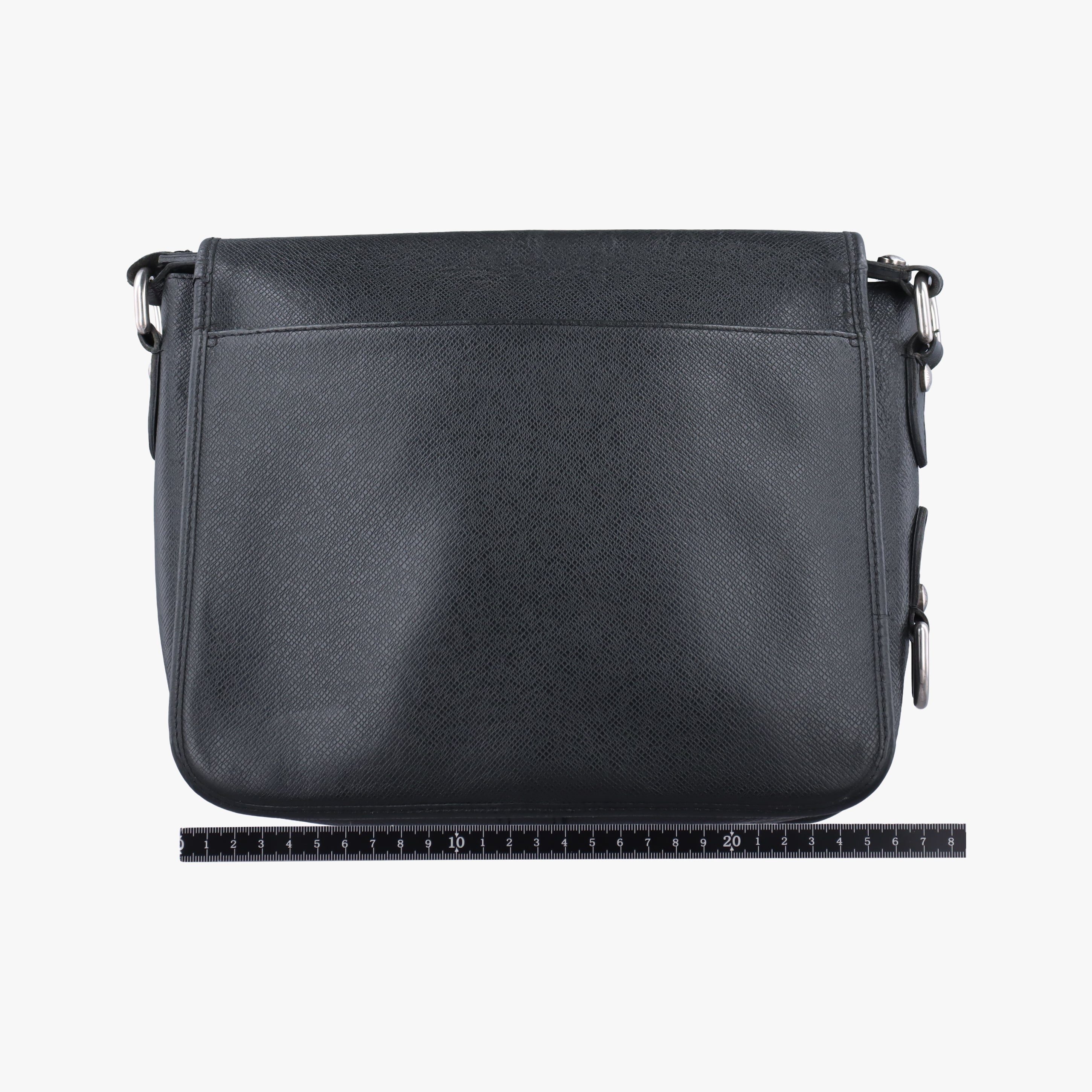 Pre-owned Louis Vuitton ANDREI ARDOISE Taiga M32482 shoulderbag | stylenewstar