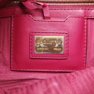 Pre-owned Fendi BAGUETTE Red Leather 8BR600 shoulderbag | stylenewstar