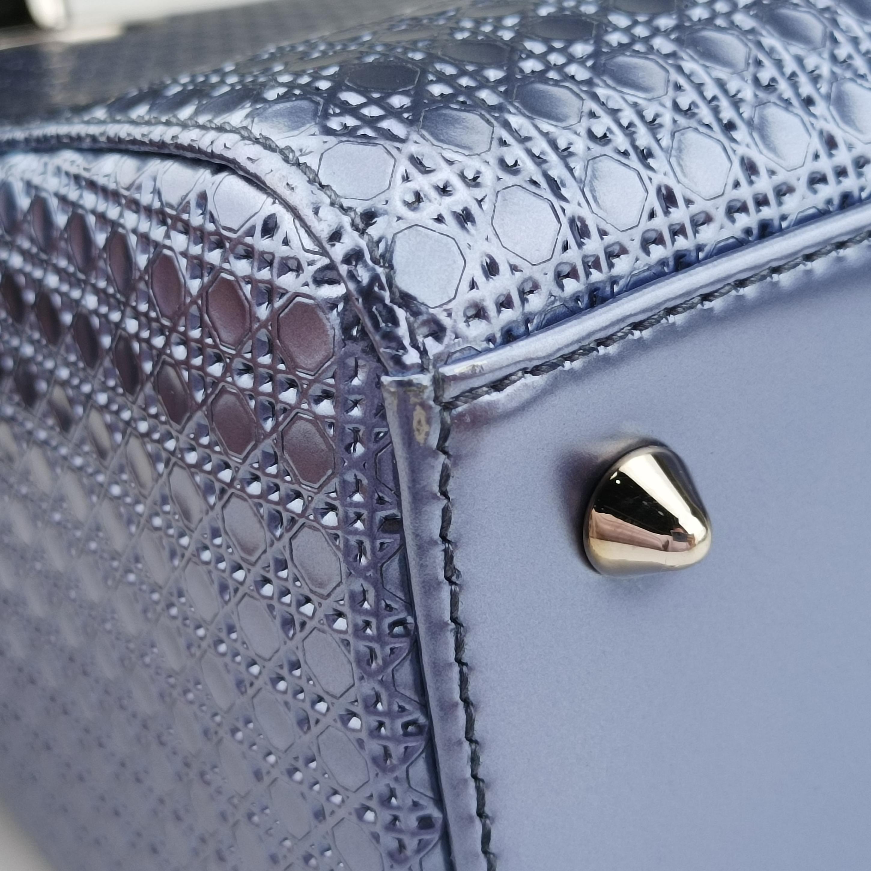 Pre-owned Christian Dior Lady Dior blue leather  shoulderbag | stylenewstar