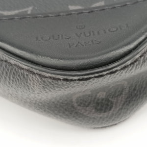 Pre-owned Louis Vuitton Trio Messenger black Monogram Eclipse Reverse M69443 shoulderbag | stylenewstar