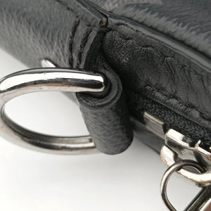 Pre-owned Louis Vuitton Trio Messenger black Monogram Eclipse Reverse M69443 shoulderbag | stylenewstar