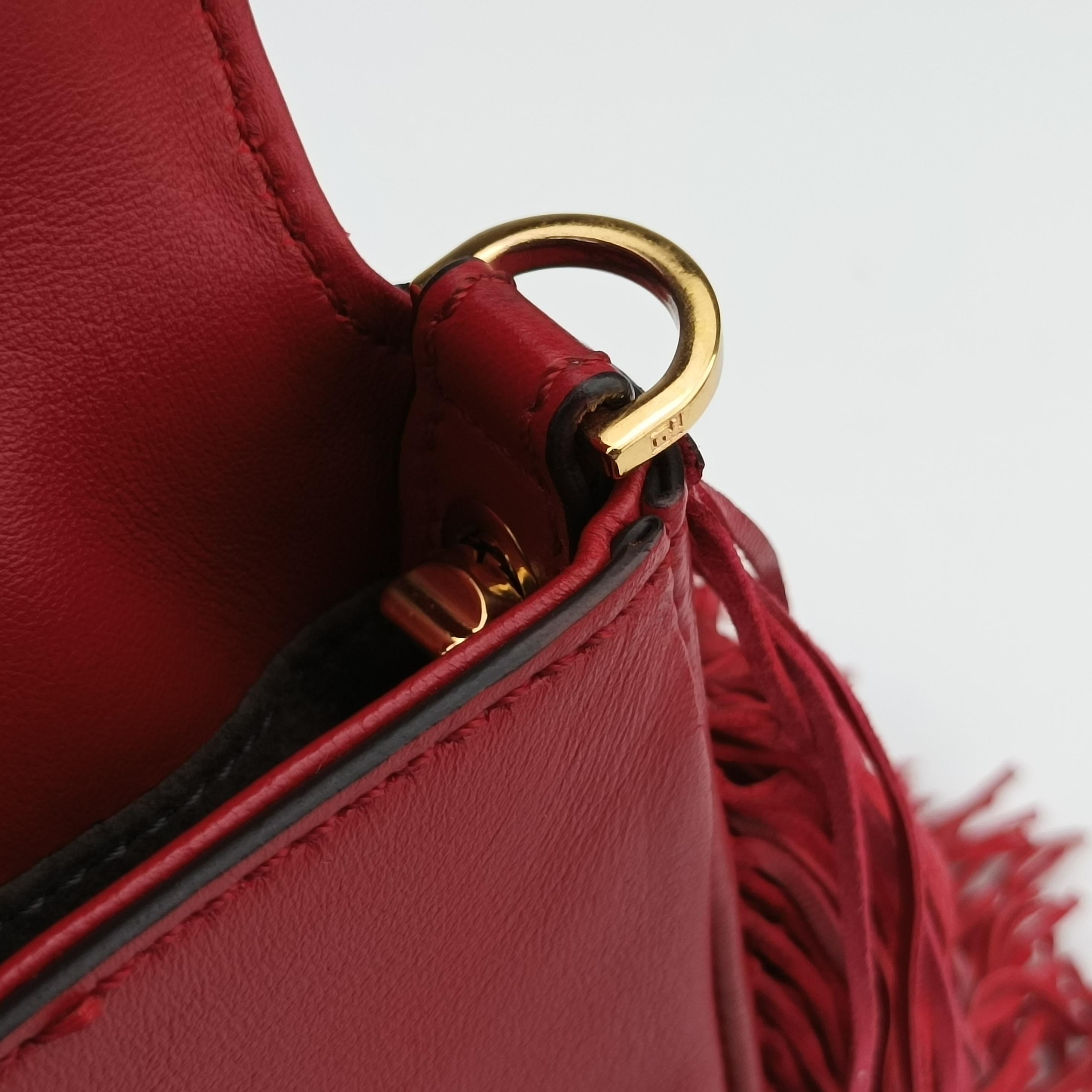 Vintage Fendi BAGUETTE Red Leather 8BR600 shoulderbag | stylenewstar