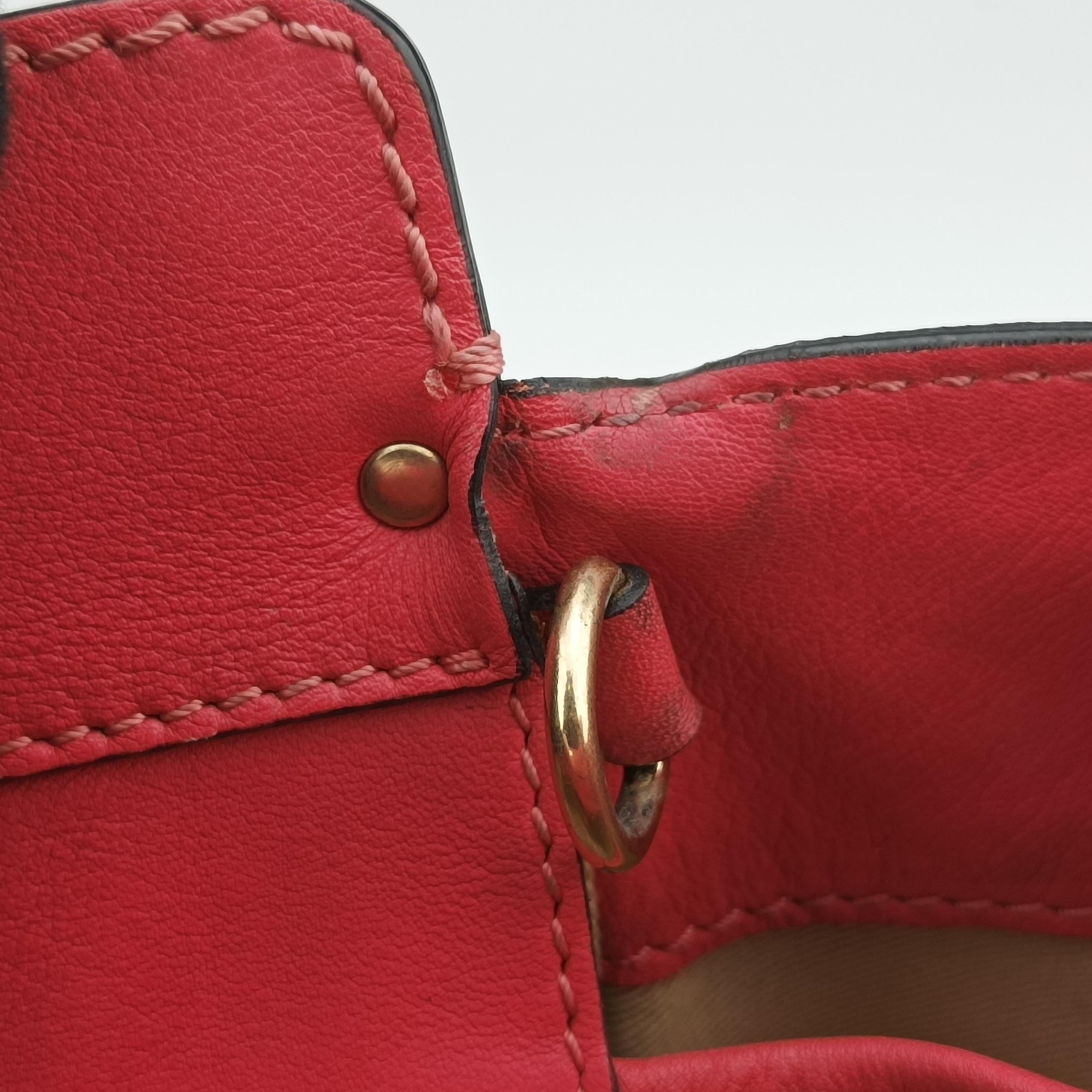 Pre-owned Valentino Rockstud Pink Leather  shoulderbag | stylenewstar