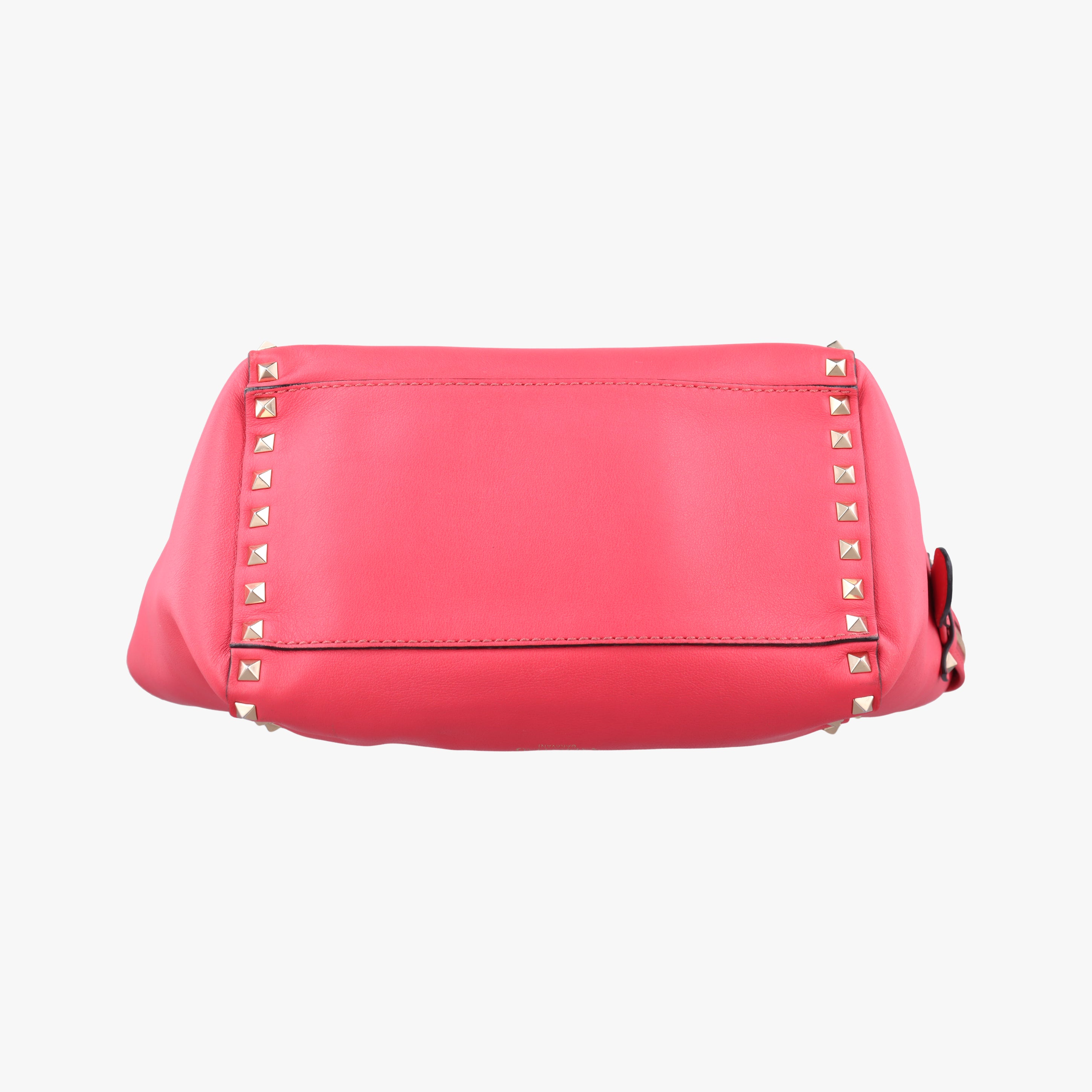 Pre-owned Valentino Rockstud Pink Leather  shoulderbag | stylenewstar