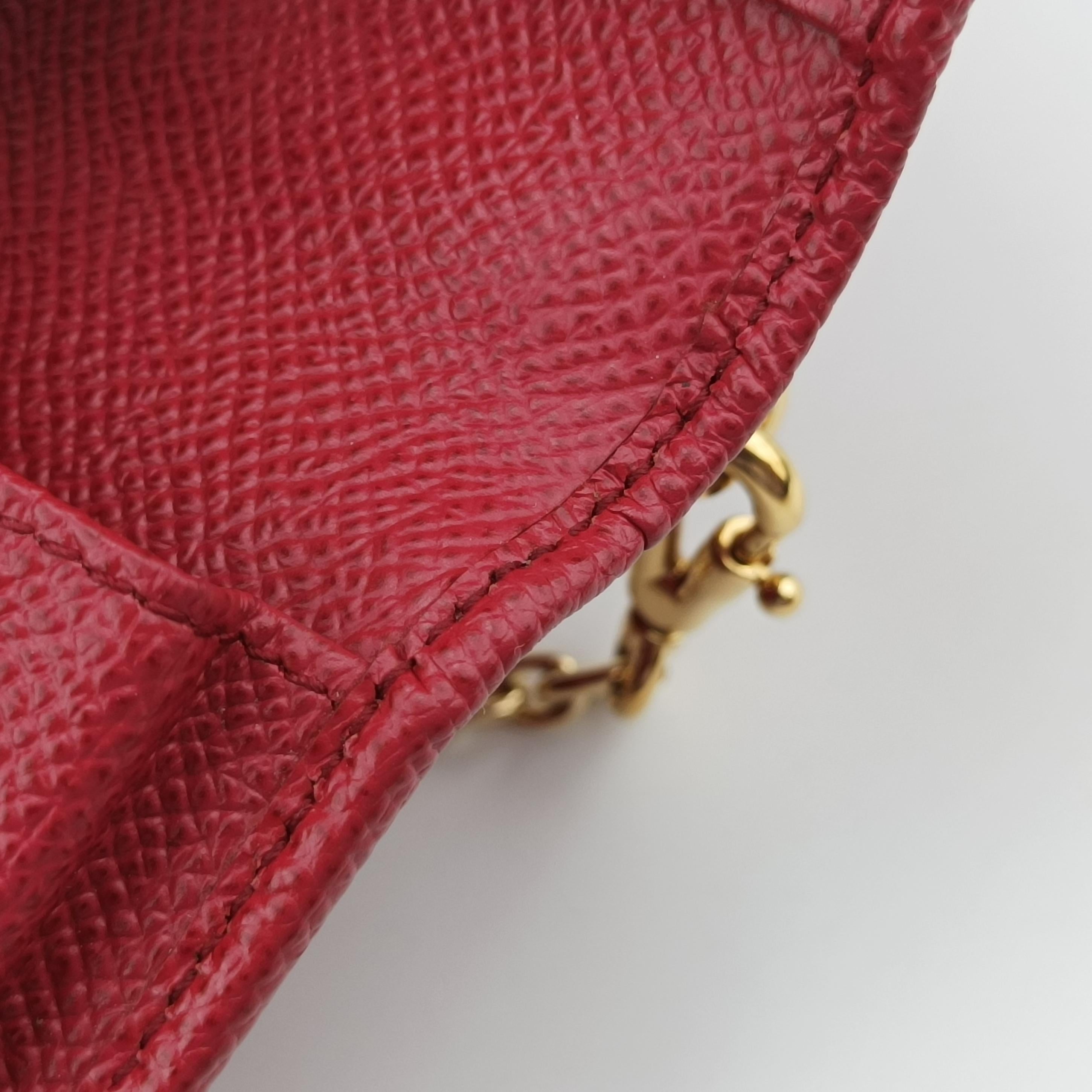 Pre-owned Dolce & Gabbana SICILY Red Leather  shoulderbag | stylenewstar