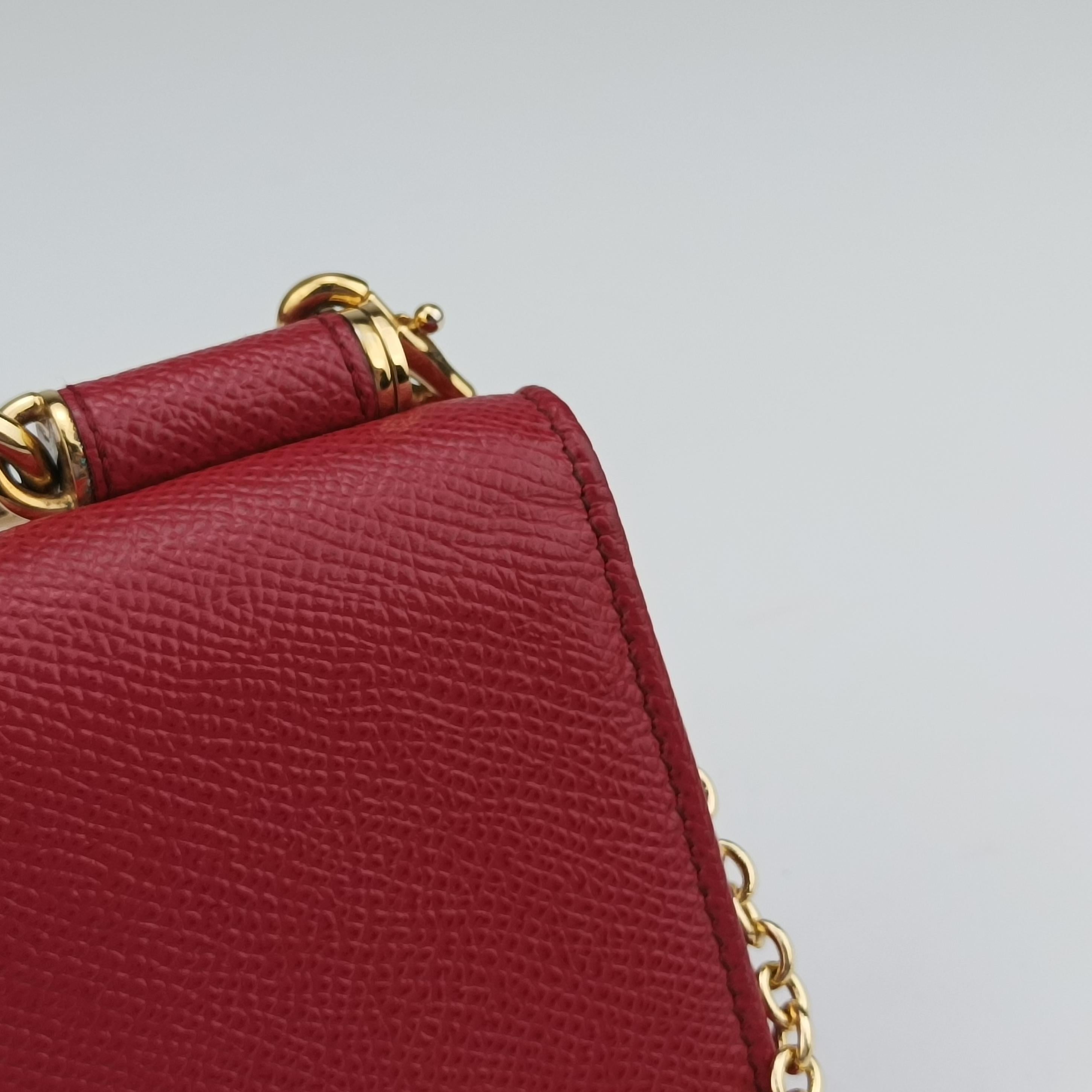 Pre-owned Dolce & Gabbana SICILY Red Leather  shoulderbag | stylenewstar