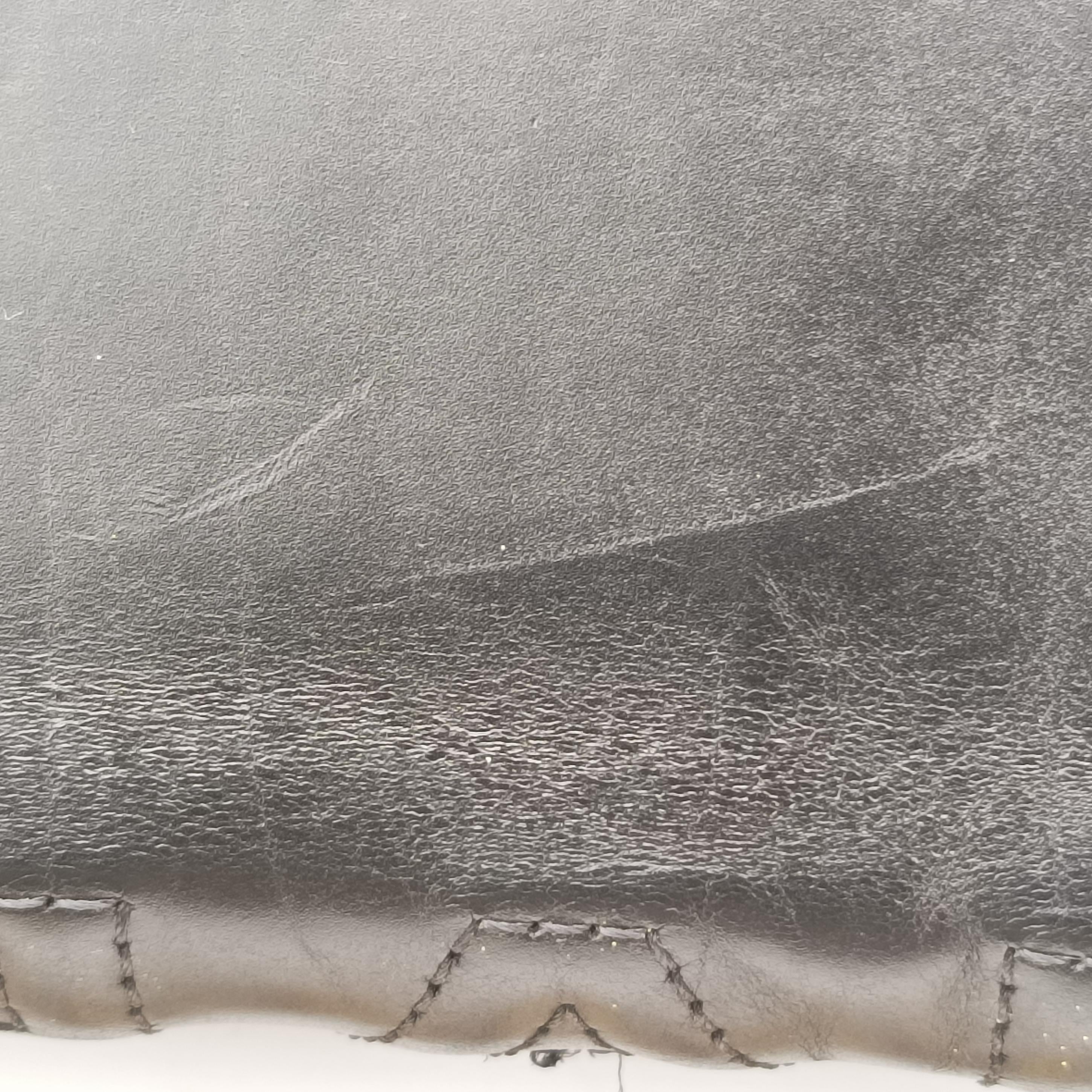 Secondhand Chanel BOY CHANEL Black Leather A66711 shoulderbag | stylenewstar