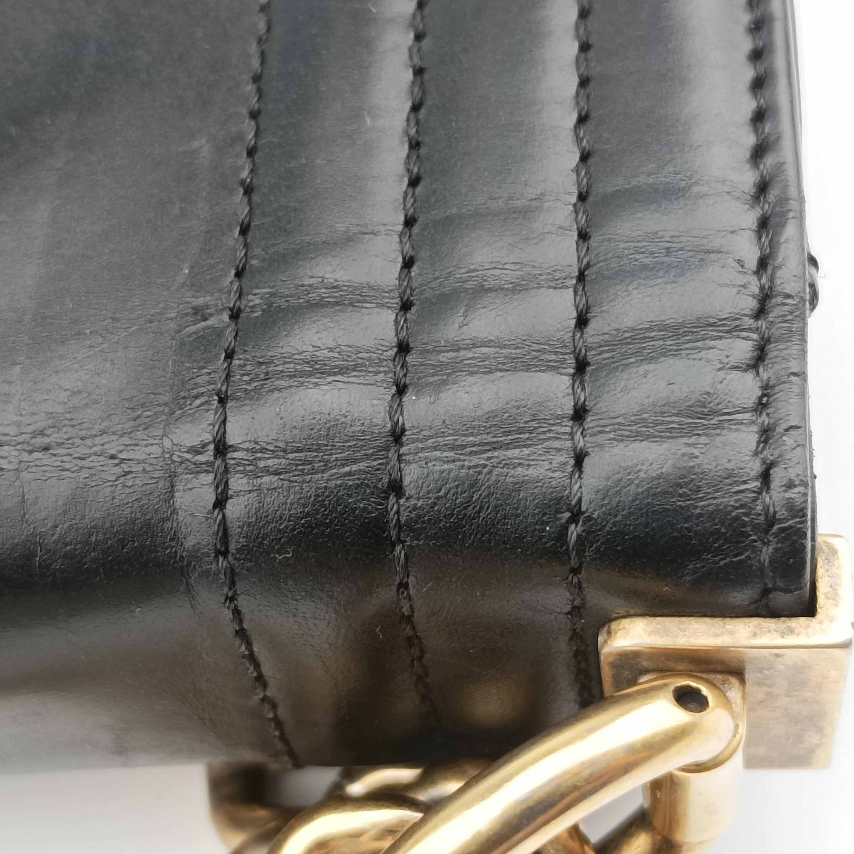 Secondhand Chanel BOY CHANEL Black Leather A66711 shoulderbag | stylenewstar