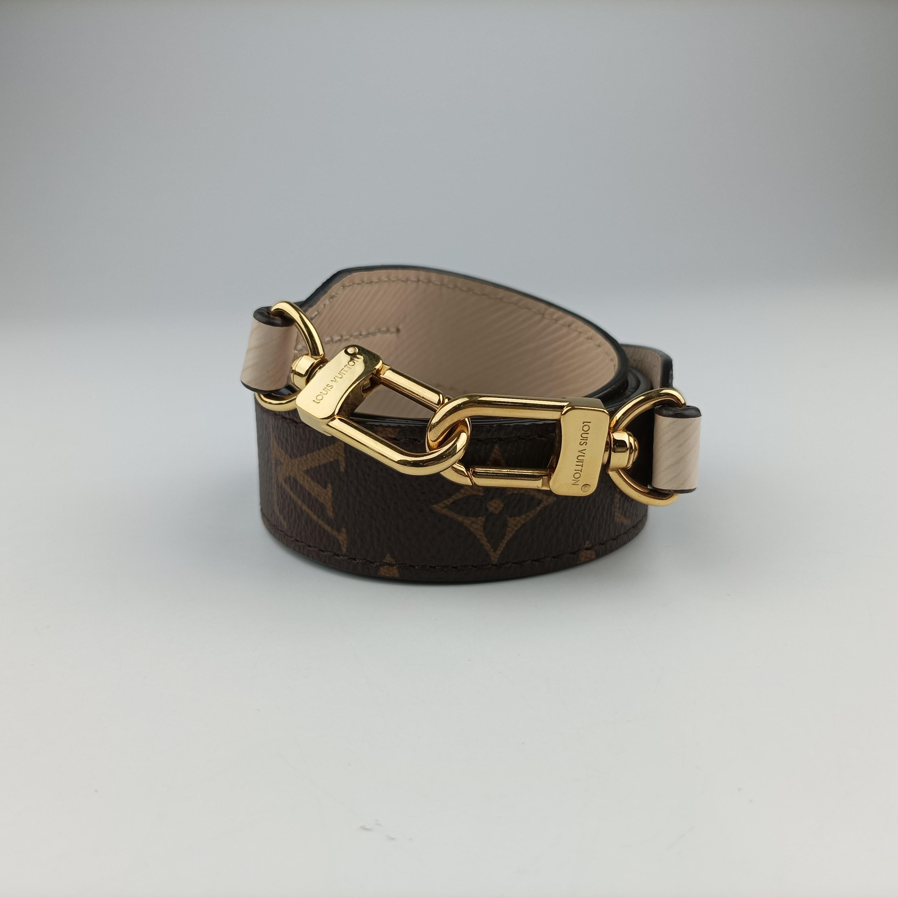 Pre-owned Louis Vuitton Spring Street PM pink Vernis M90468 shoulderbag | stylenewstar