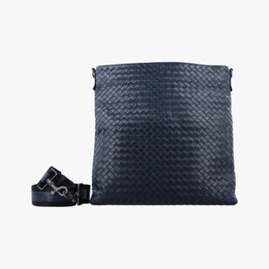 Pre-owned Bottega Veneta Intrecciato Black lambskin  shoulderbag | stylenewstar