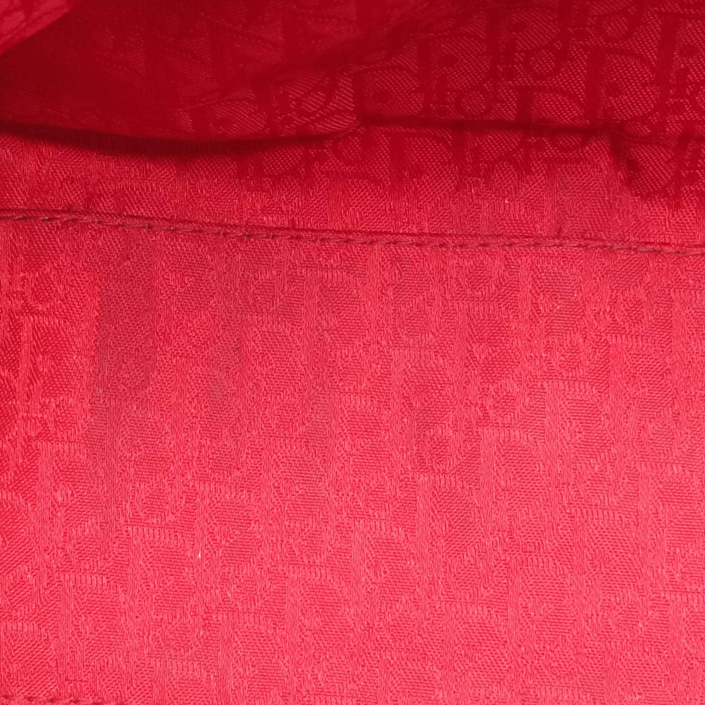 Pre-owned Christian Dior Lady Dior Red patent  shoulderbag | stylenewstar