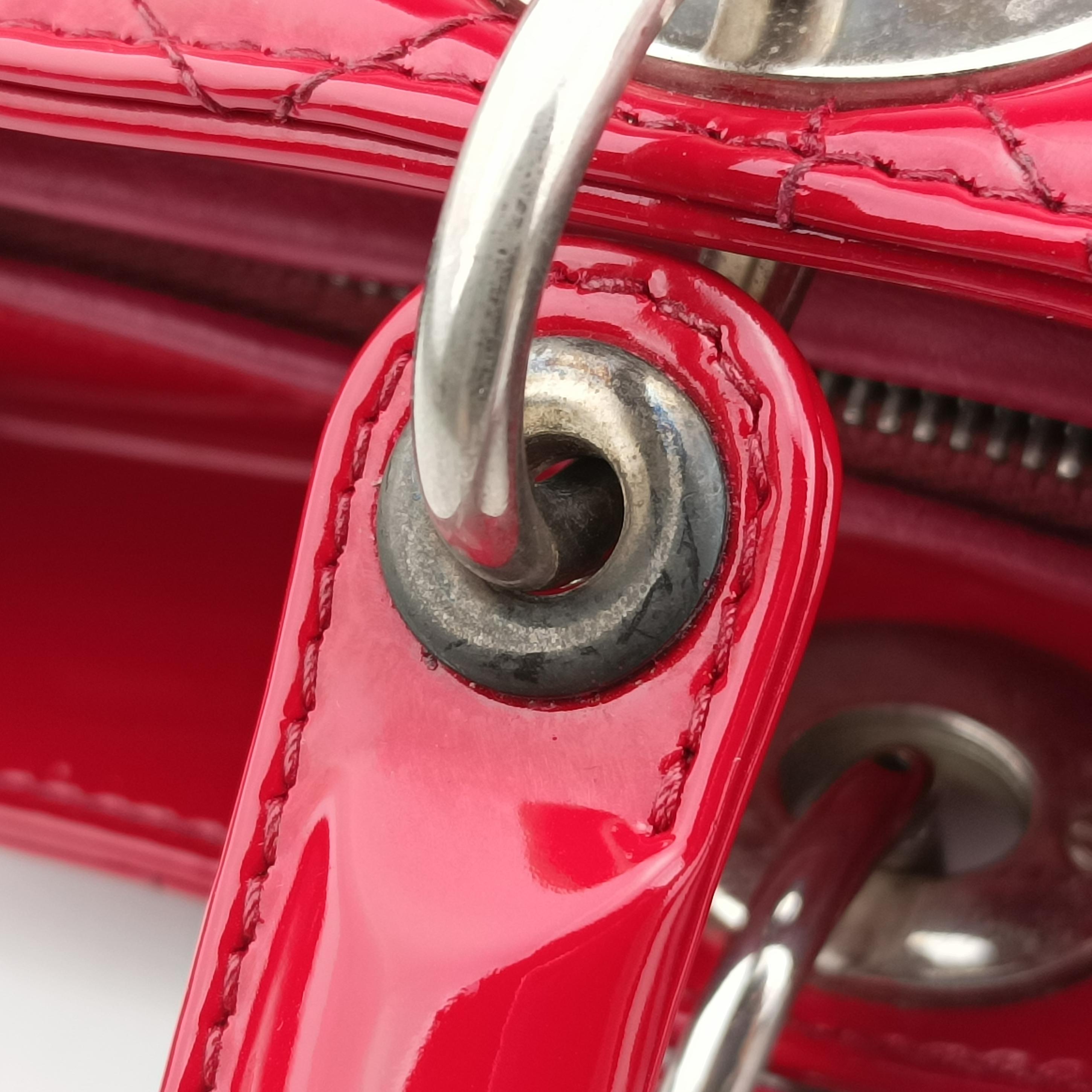 Pre-owned Christian Dior Lady Dior Red patent  shoulderbag | stylenewstar