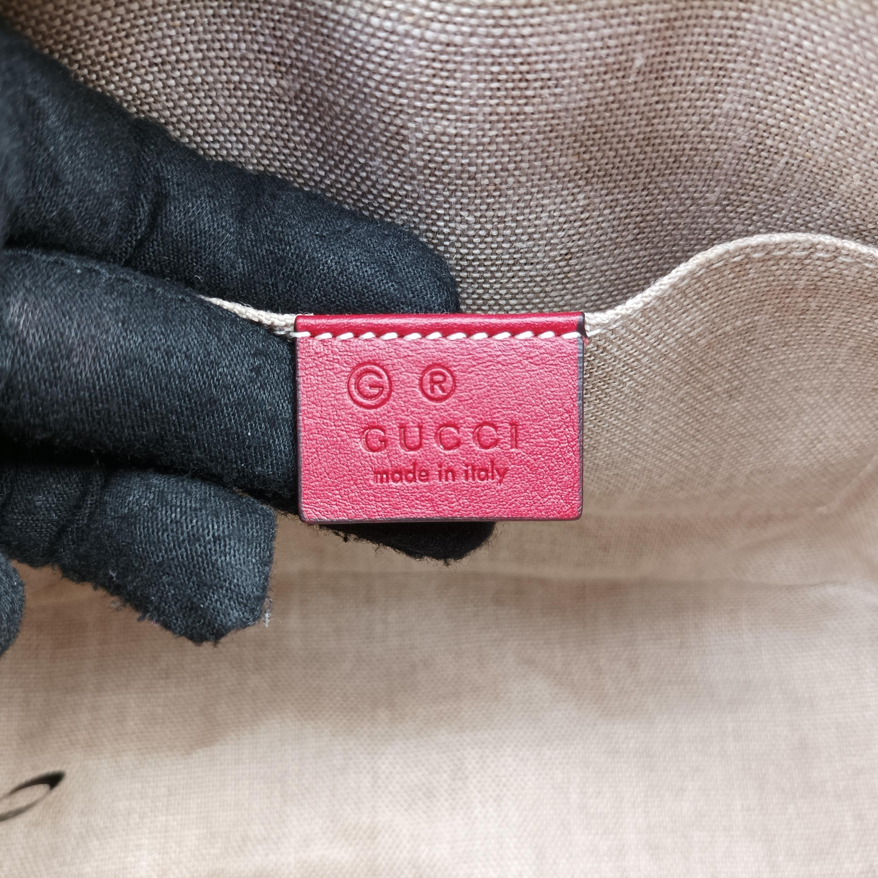 Pre-owned Gucci Microguccissima Red Leather 449654 handbag | stylenewstar