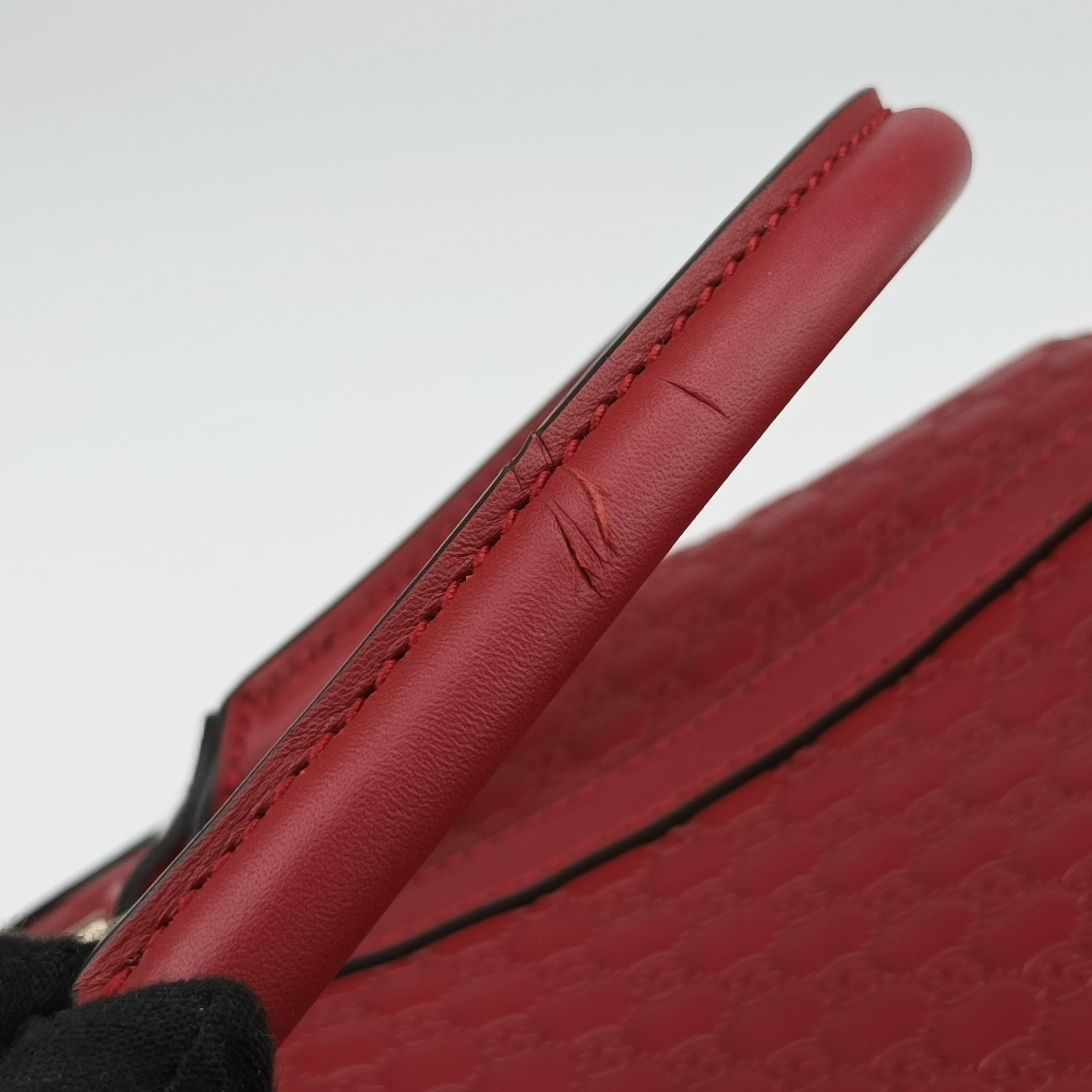 Pre-owned Gucci Microguccissima Red Leather 449654 handbag | stylenewstar