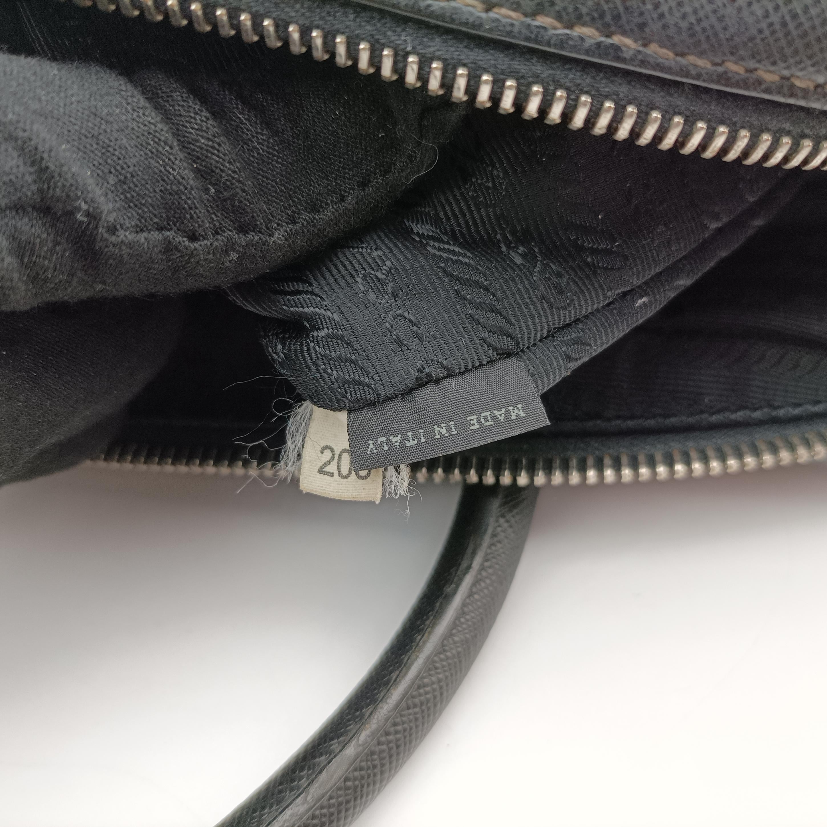 Secondhand Prada Business Briefcase Black SAFFIANO Leather 2VE011 handbag | stylenewstar