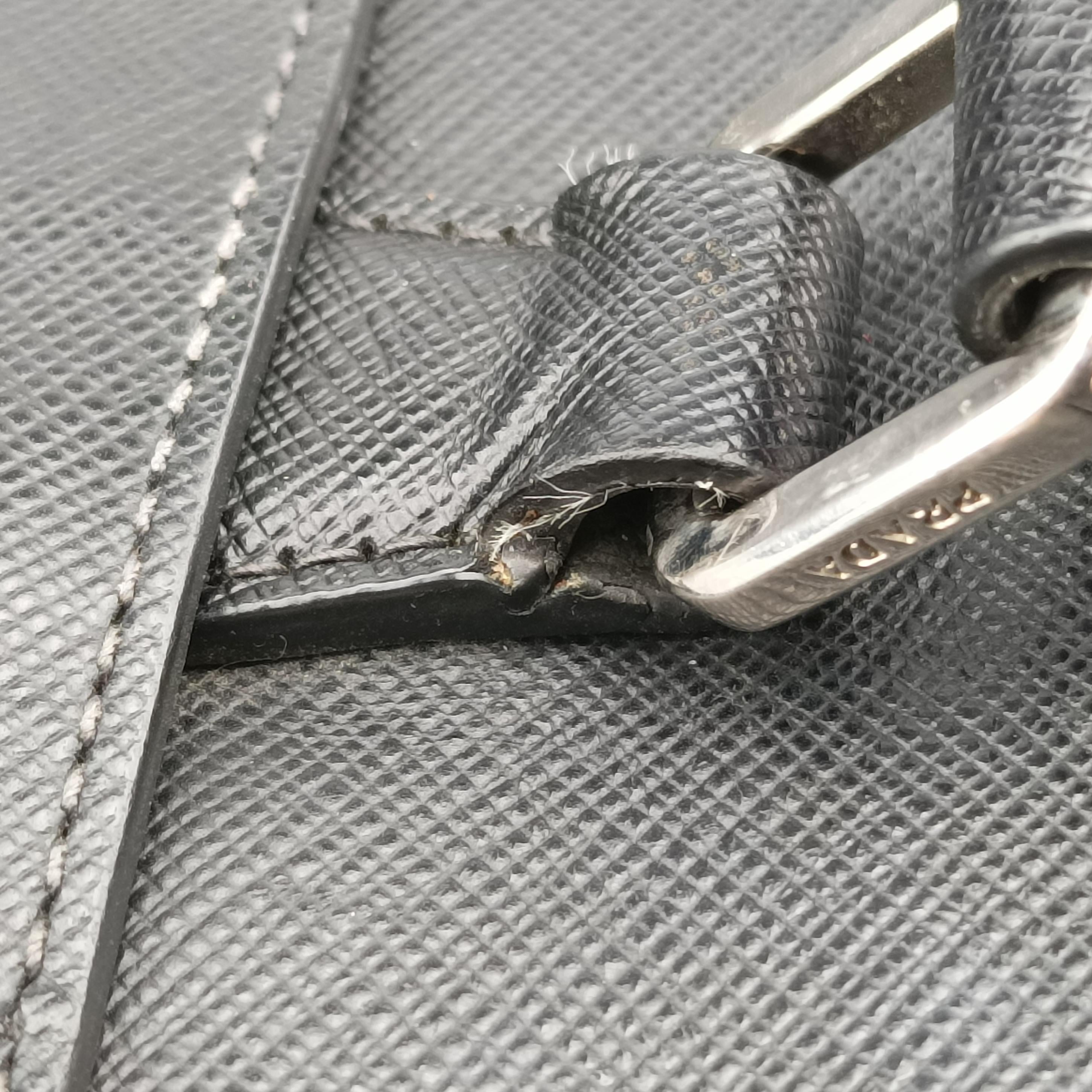 Secondhand Prada Business Briefcase Black SAFFIANO Leather 2VE011 handbag | stylenewstar