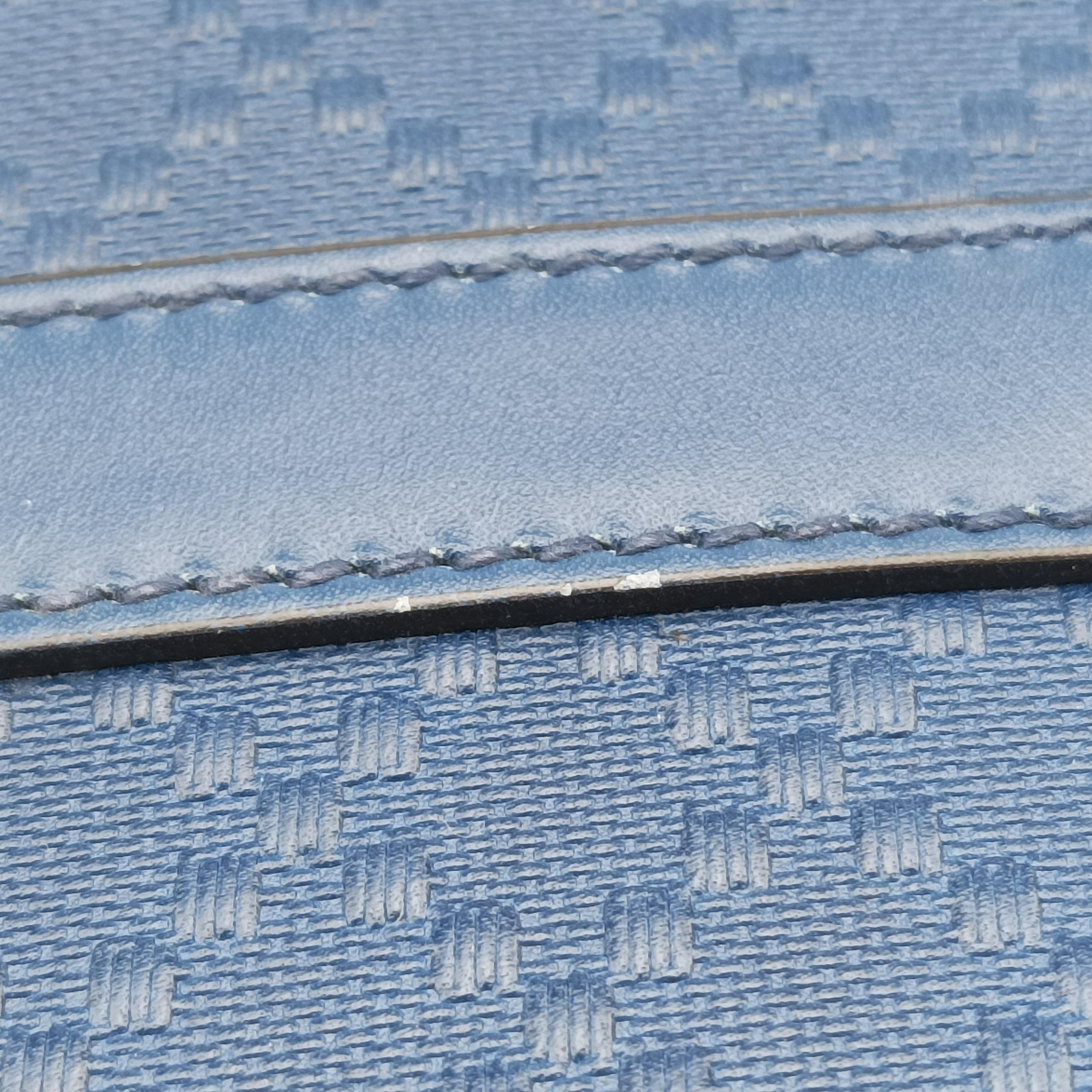 Pre-owned Gucci Diamante Navy Leather 208463 shoulderbag | stylenewstar