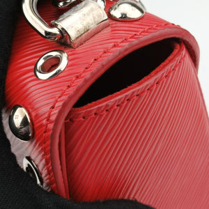 Pre-owned Louis Vuitton Twist MM red epi M54269 shoulderbag | stylenewstar