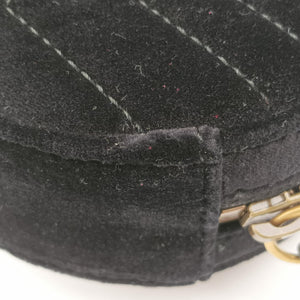 Pre-owned Gucci GG Marmont Black velour 476434 bum bag/waist bag | stylenewstar