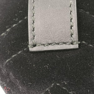 Pre-owned Gucci GG Marmont Black velour 476434 bum bag/waist bag | stylenewstar