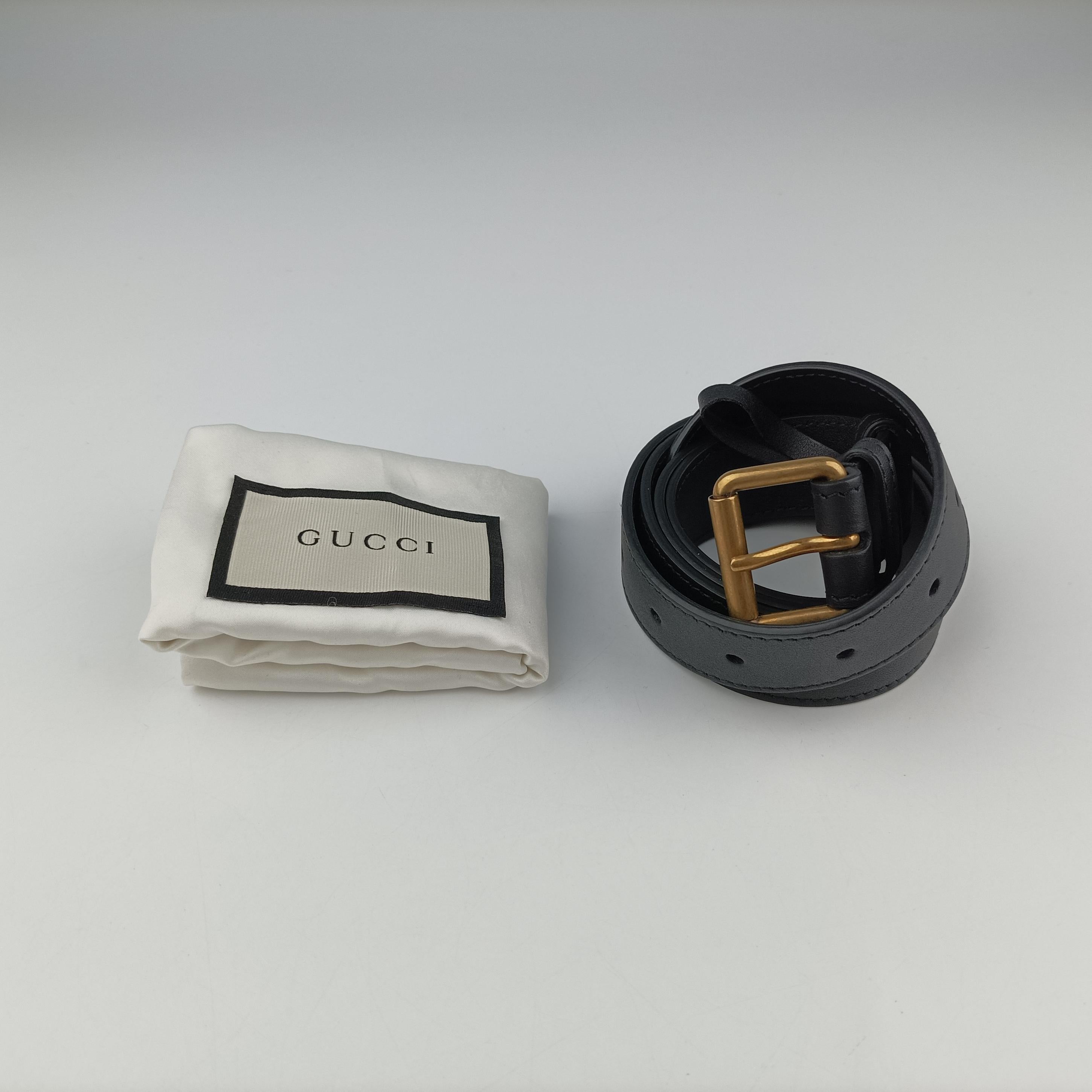 Pre-owned Gucci GG Marmont Black velour 476434 bum bag/waist bag | stylenewstar