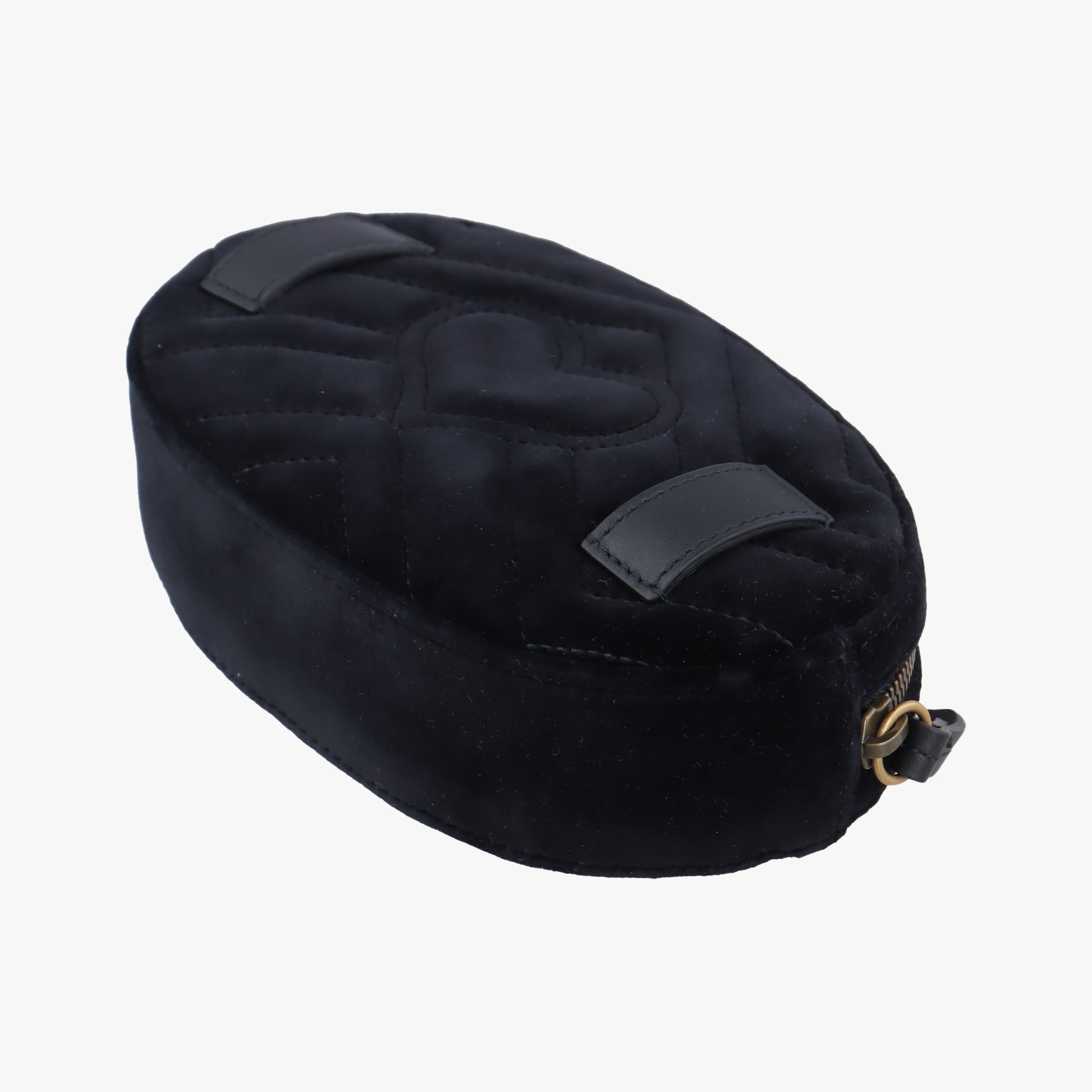 Pre-owned Gucci GG Marmont Black velour 476434 bum bag/waist bag | stylenewstar