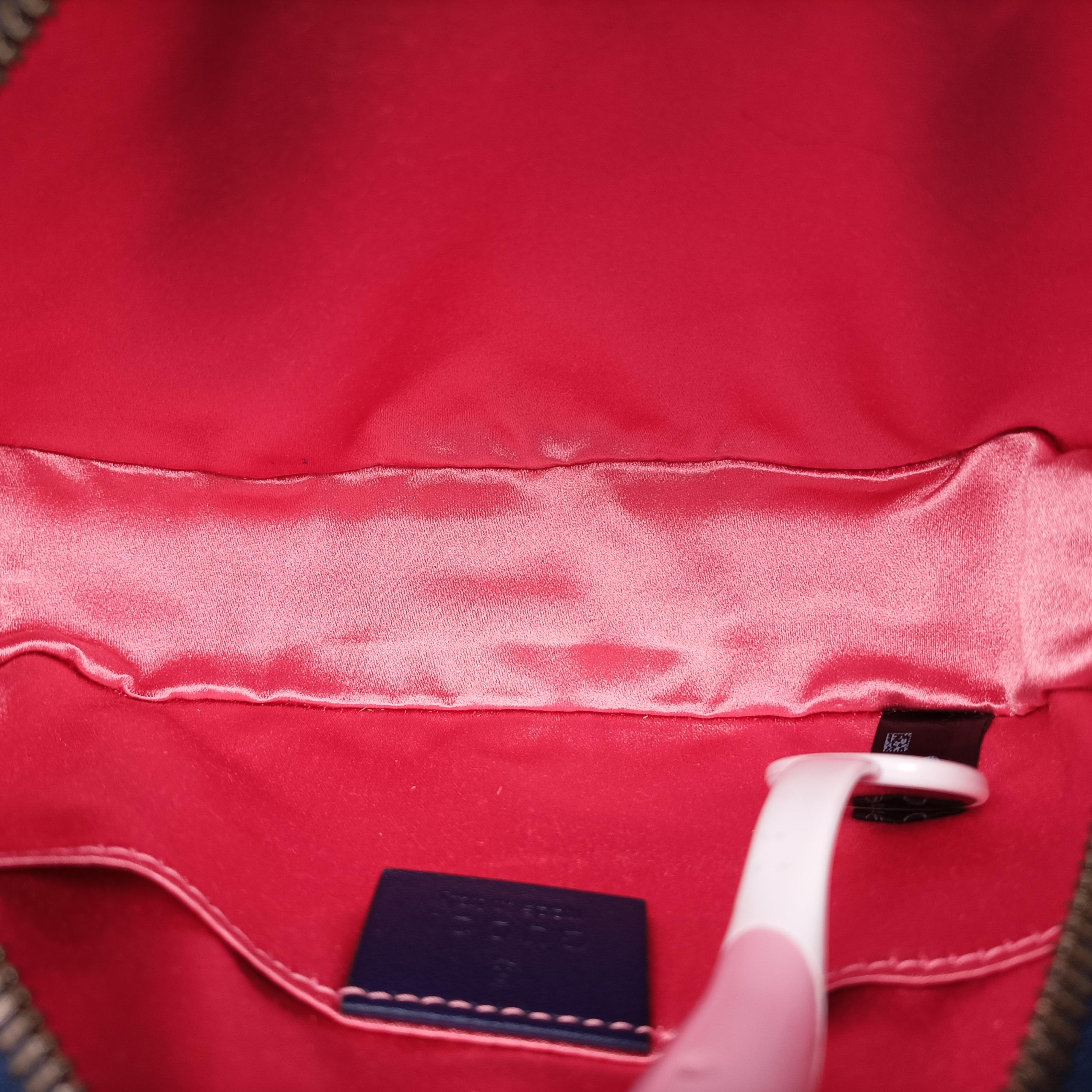 Vintage Gucci GG Marmont Navy velour 476434 bum bag/waist bag | stylenewstar