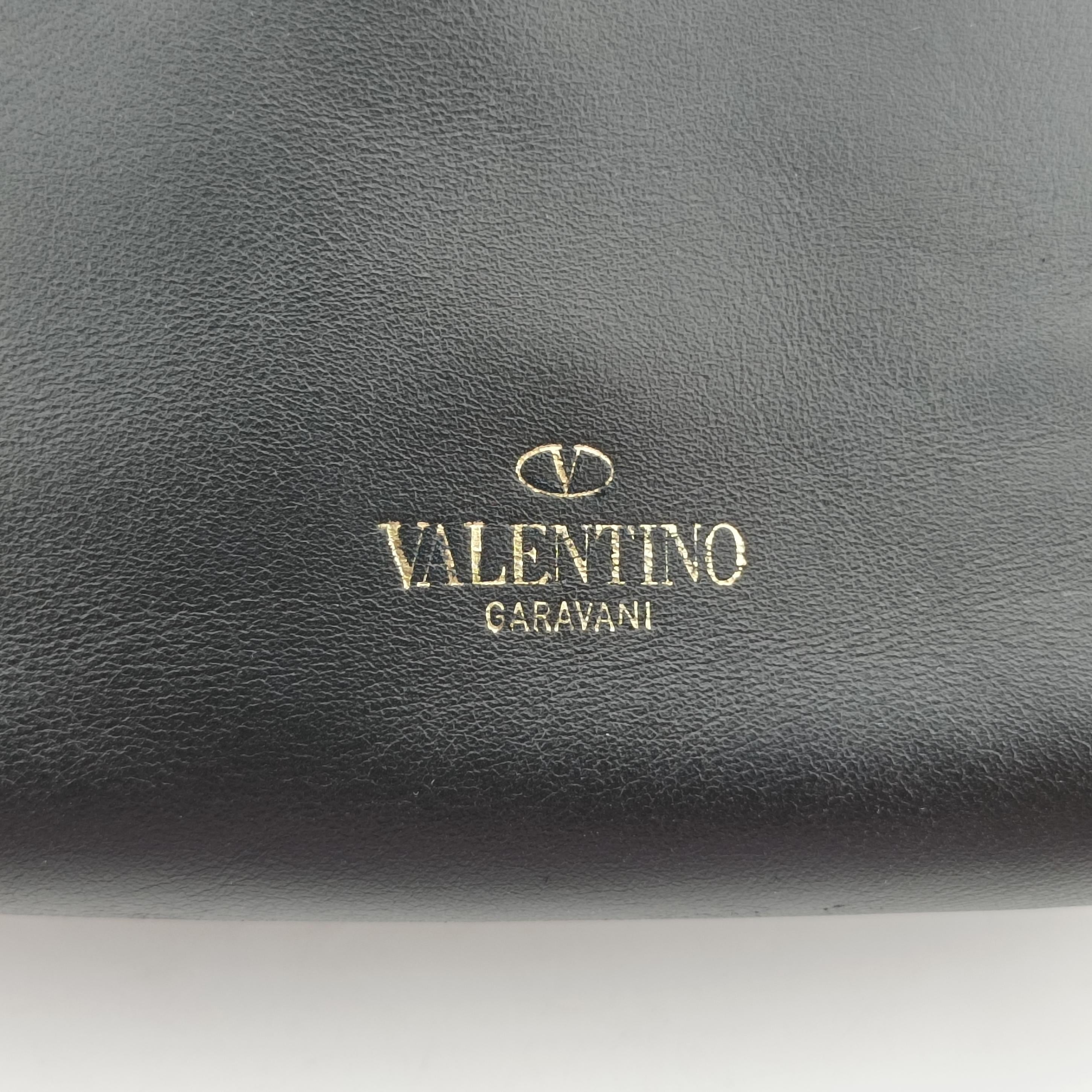 Vintage Valentino Rockstud Black Leather  shoulderbag | stylenewstar