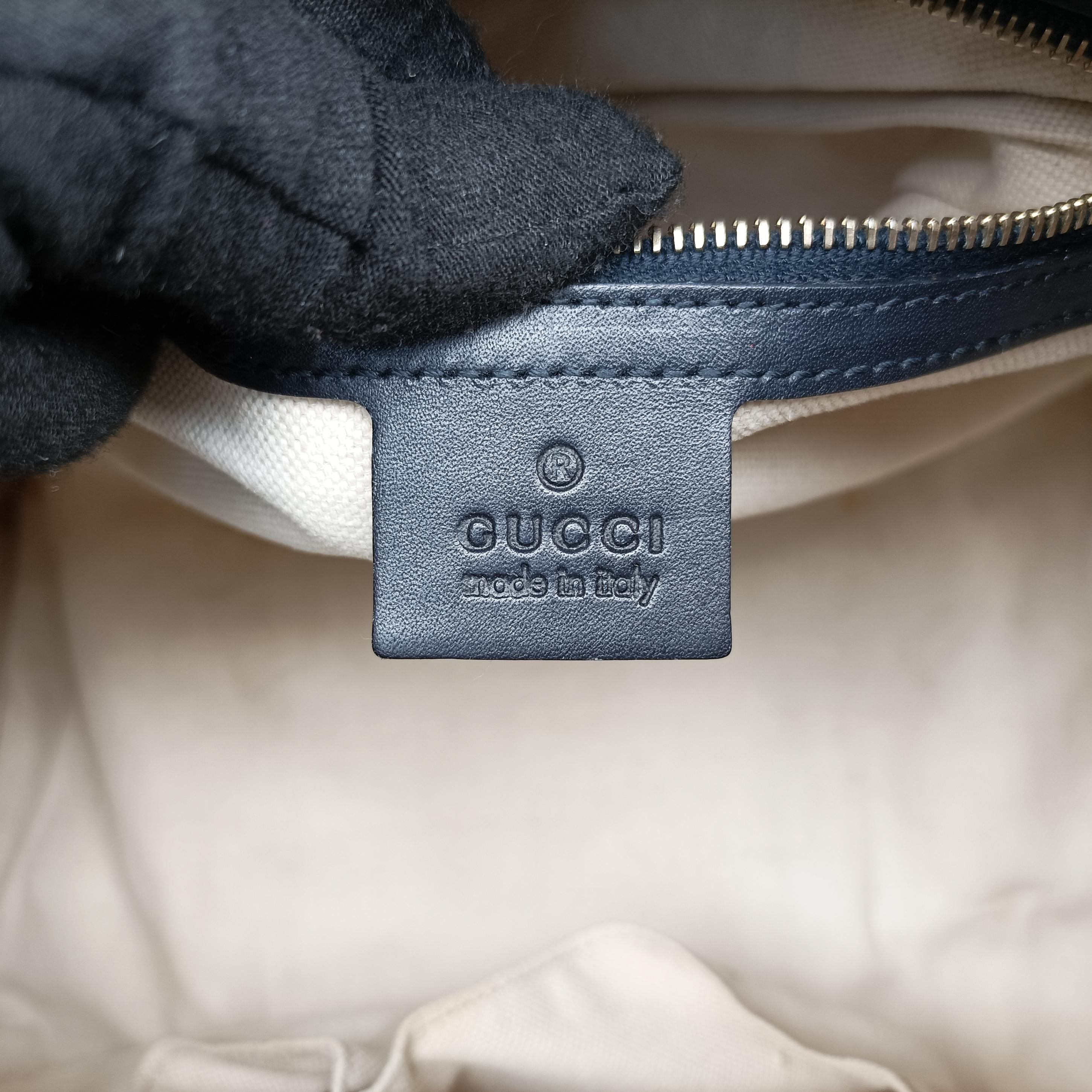 Vintage Gucci Sherry Line Navy x Beige x Black canvas x leather 247205 shoulderbag | stylenewstar