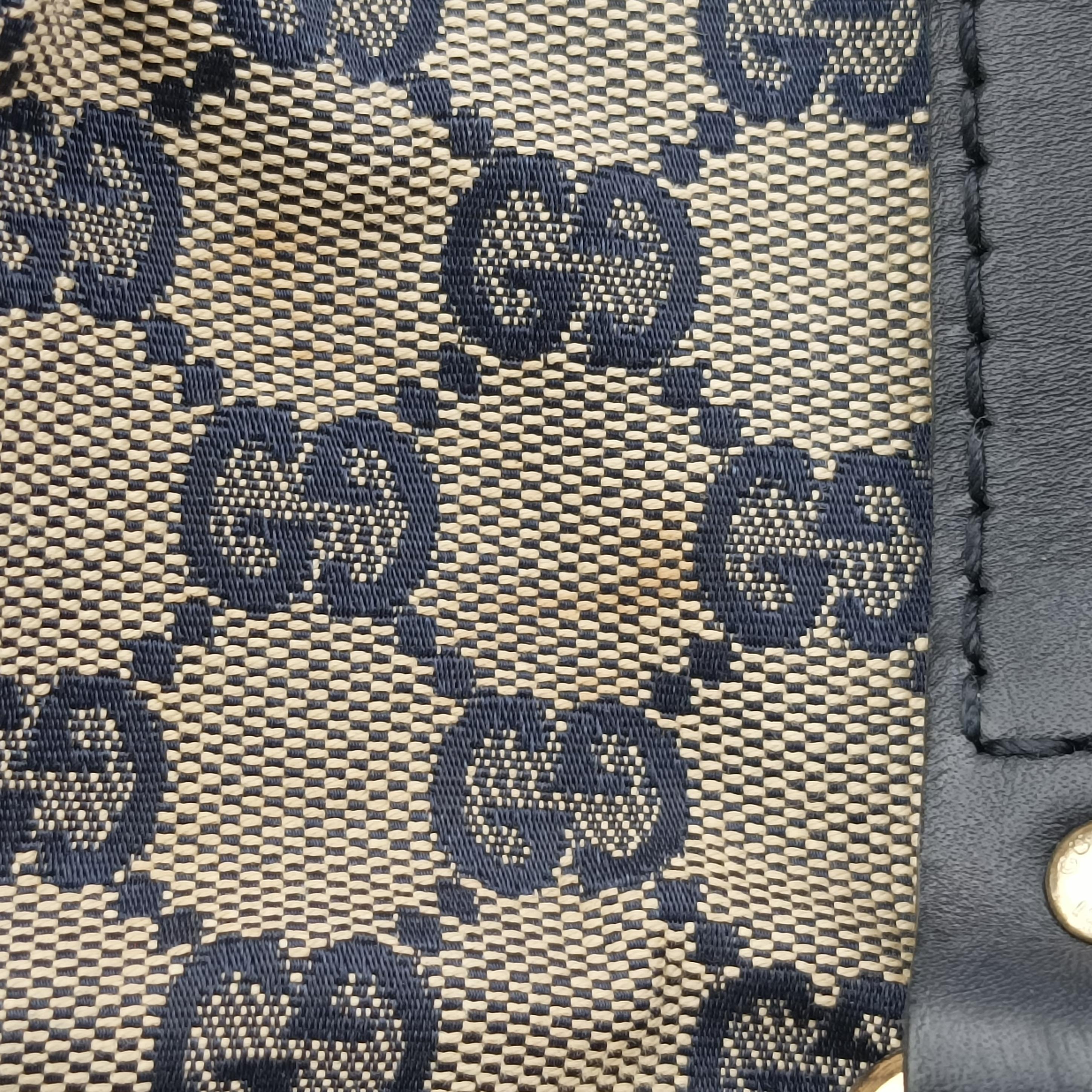 Vintage Gucci Sherry Line Navy x Beige x Black canvas x leather 247205 shoulderbag | stylenewstar