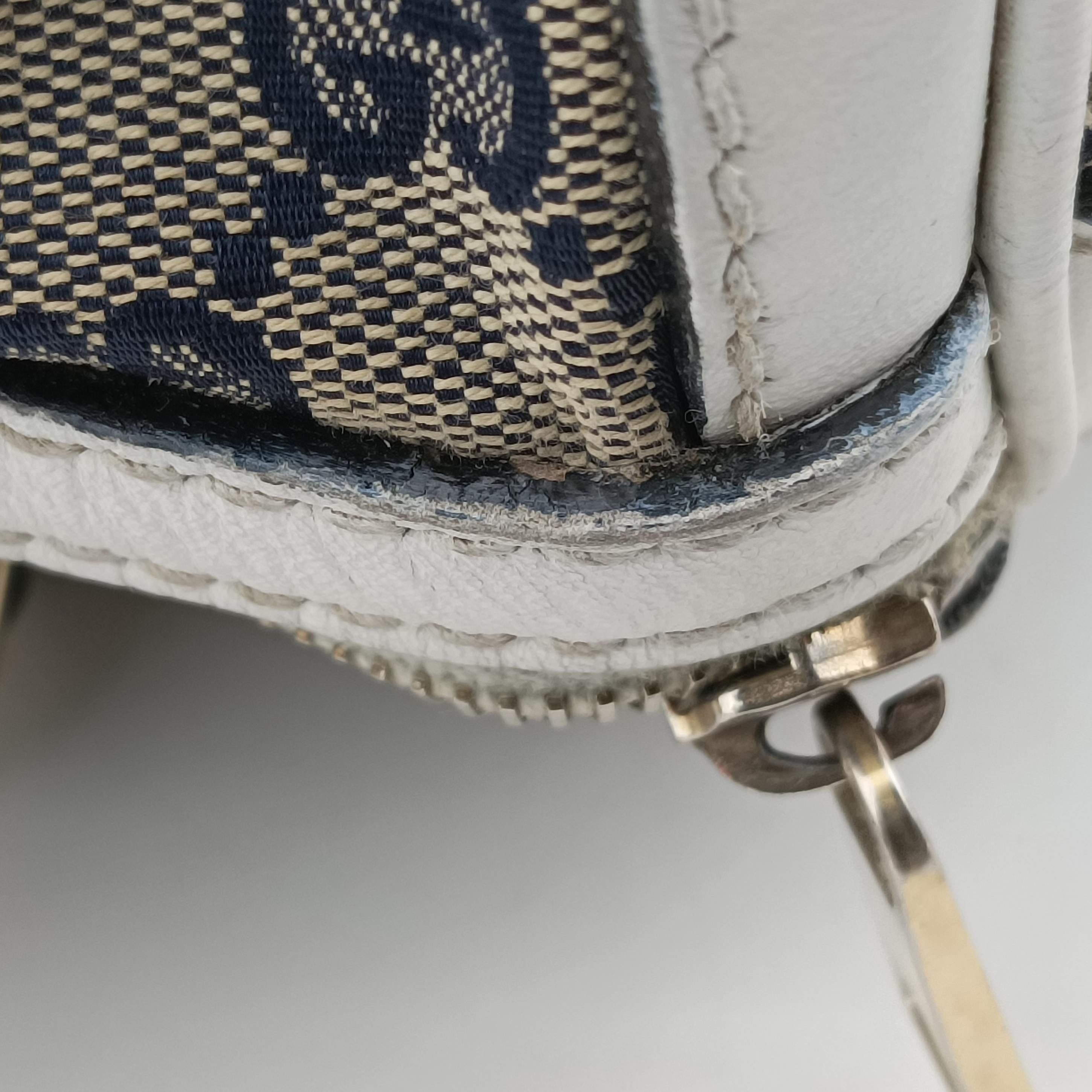 Pre-owned Gucci Sherry Line White x Beige x Multicolour canvas x leather 247205 shoulderbag | stylenewstar