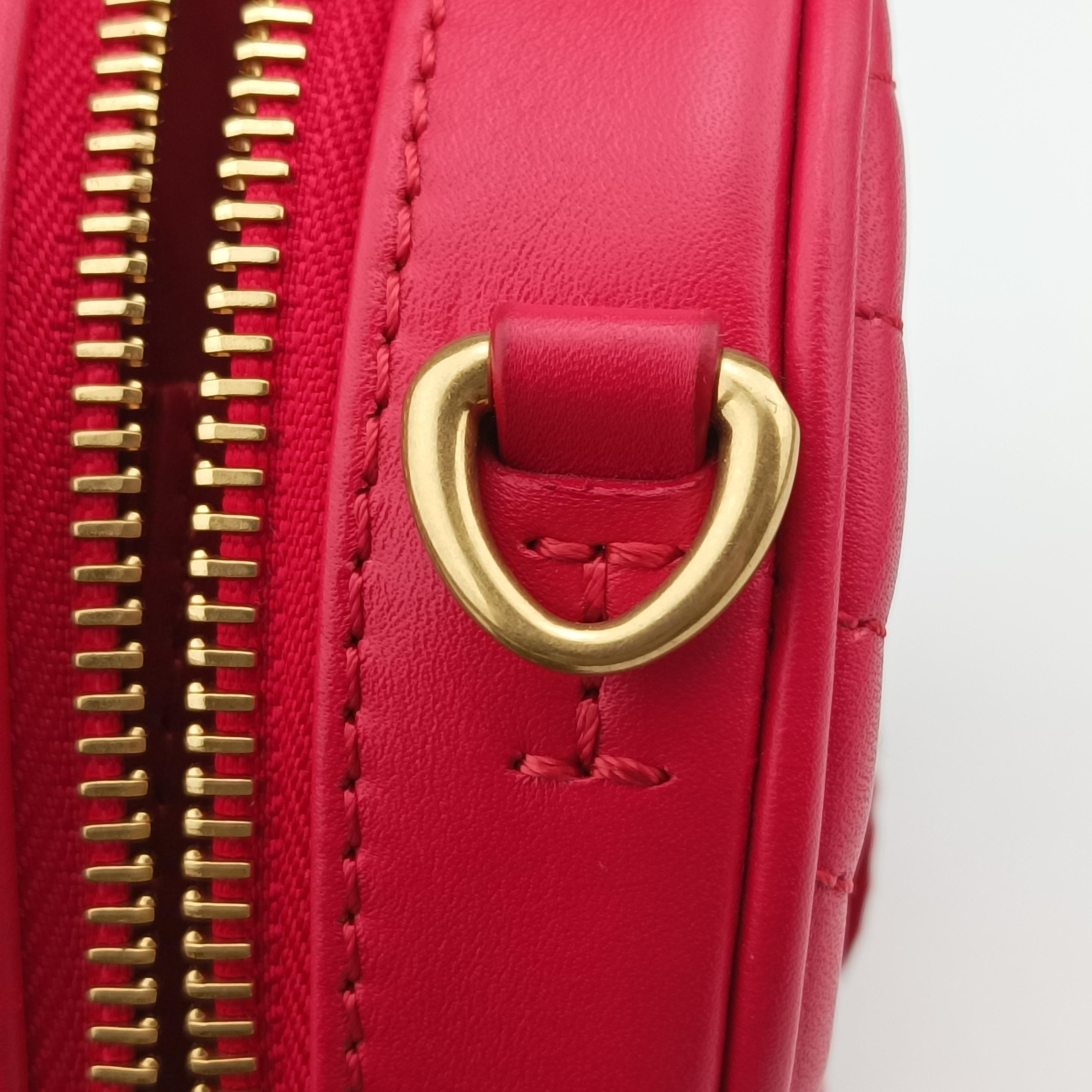Pre-owned Louis Vuitton New Wave Lovelock Heart Red Leather M52794 shoulderbag | stylenewstar
