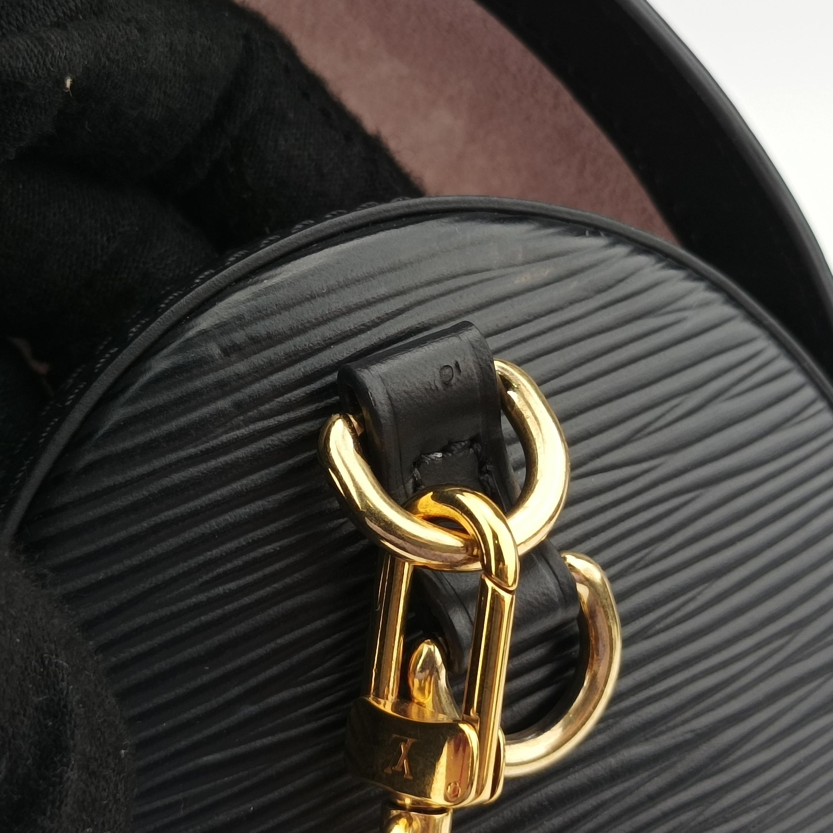 Pre-owned Louis Vuitton Papillon Trunk Noir Epi M58655 shoulderbag | stylenewstar