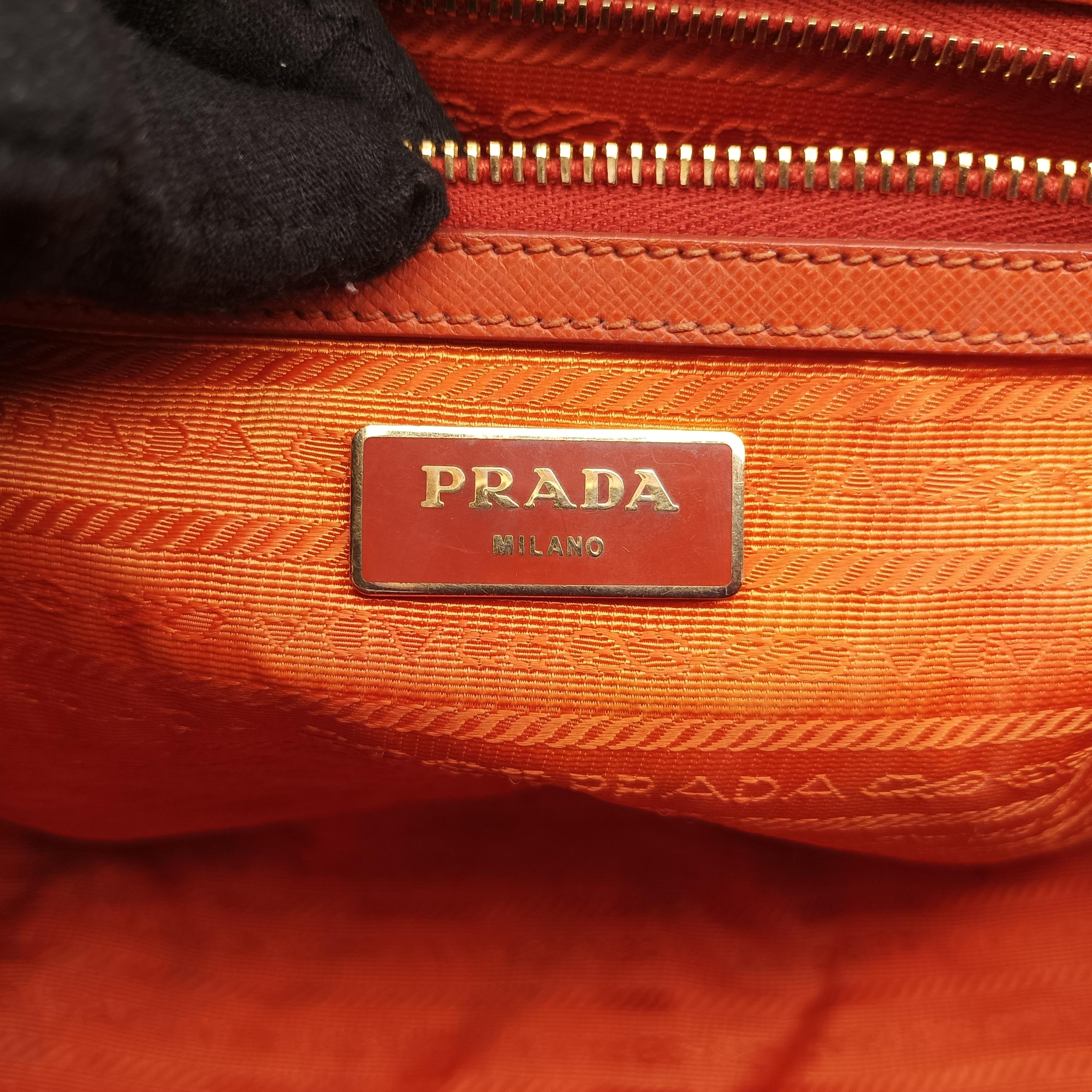 Pre-owned Prada Galleria Orange SAFFIANO Leather BN2274 shoulderbag | stylenewstar