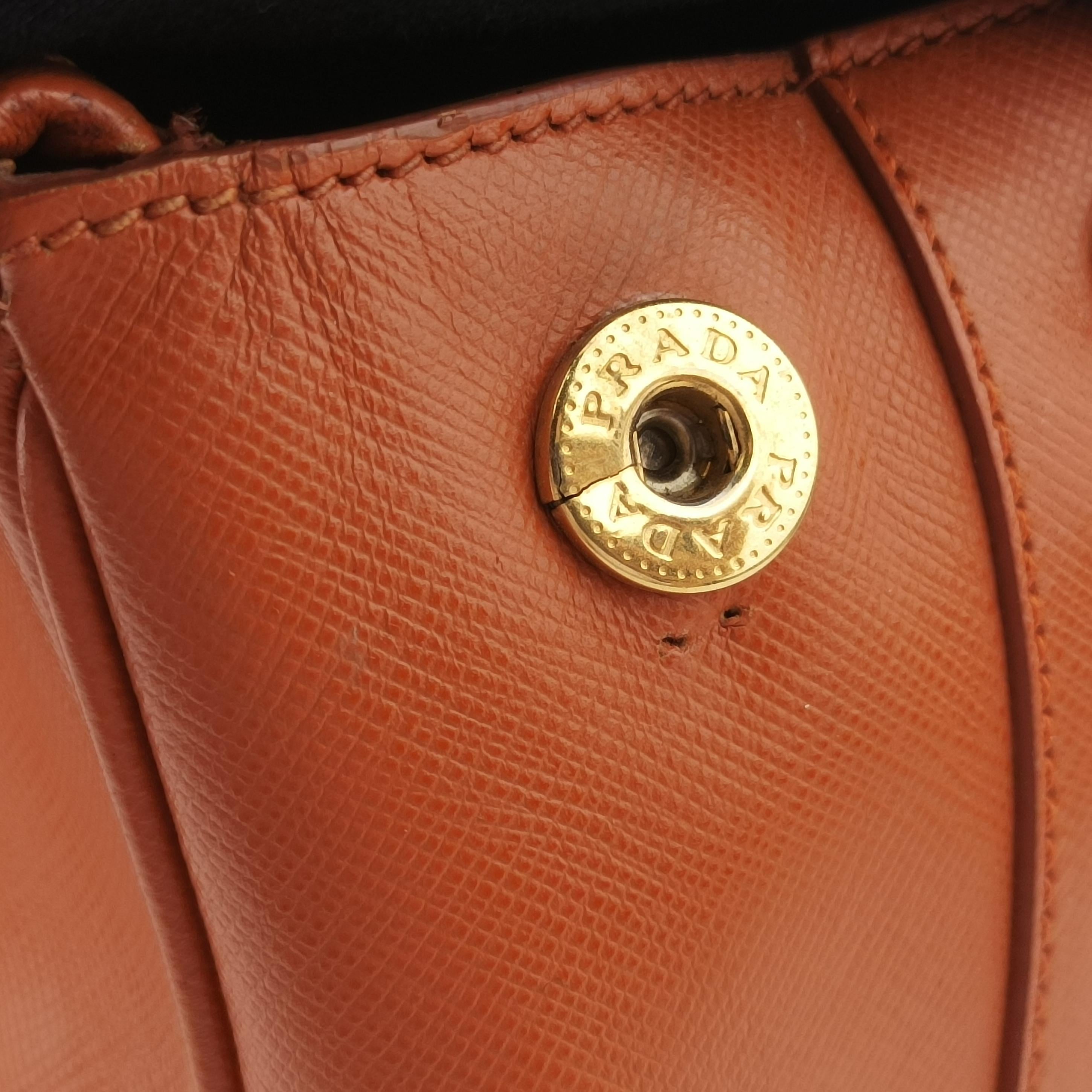 Pre-owned Prada Galleria Orange SAFFIANO Leather BN2274 shoulderbag | stylenewstar