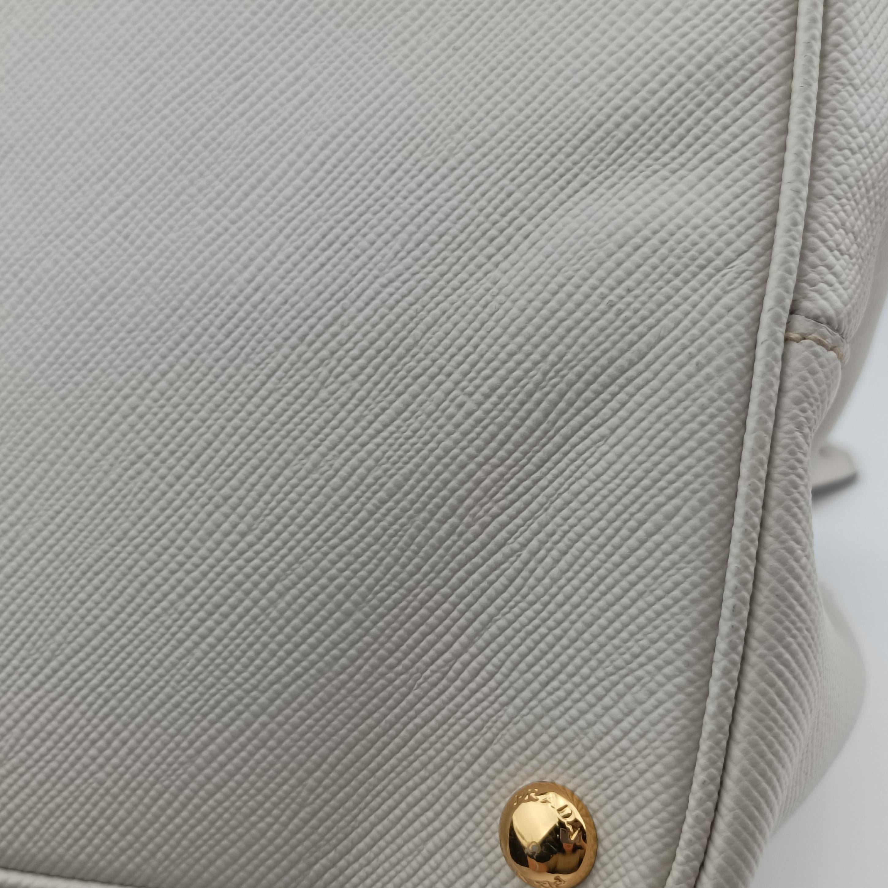 Secondhand Prada Double Cuir White SAFFIANO Leather BN2755 handbag | stylenewstar