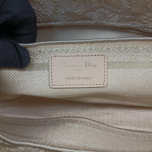 Pre-owned Christian Dior D JOY Beige fabric  shoulderbag | stylenewstar