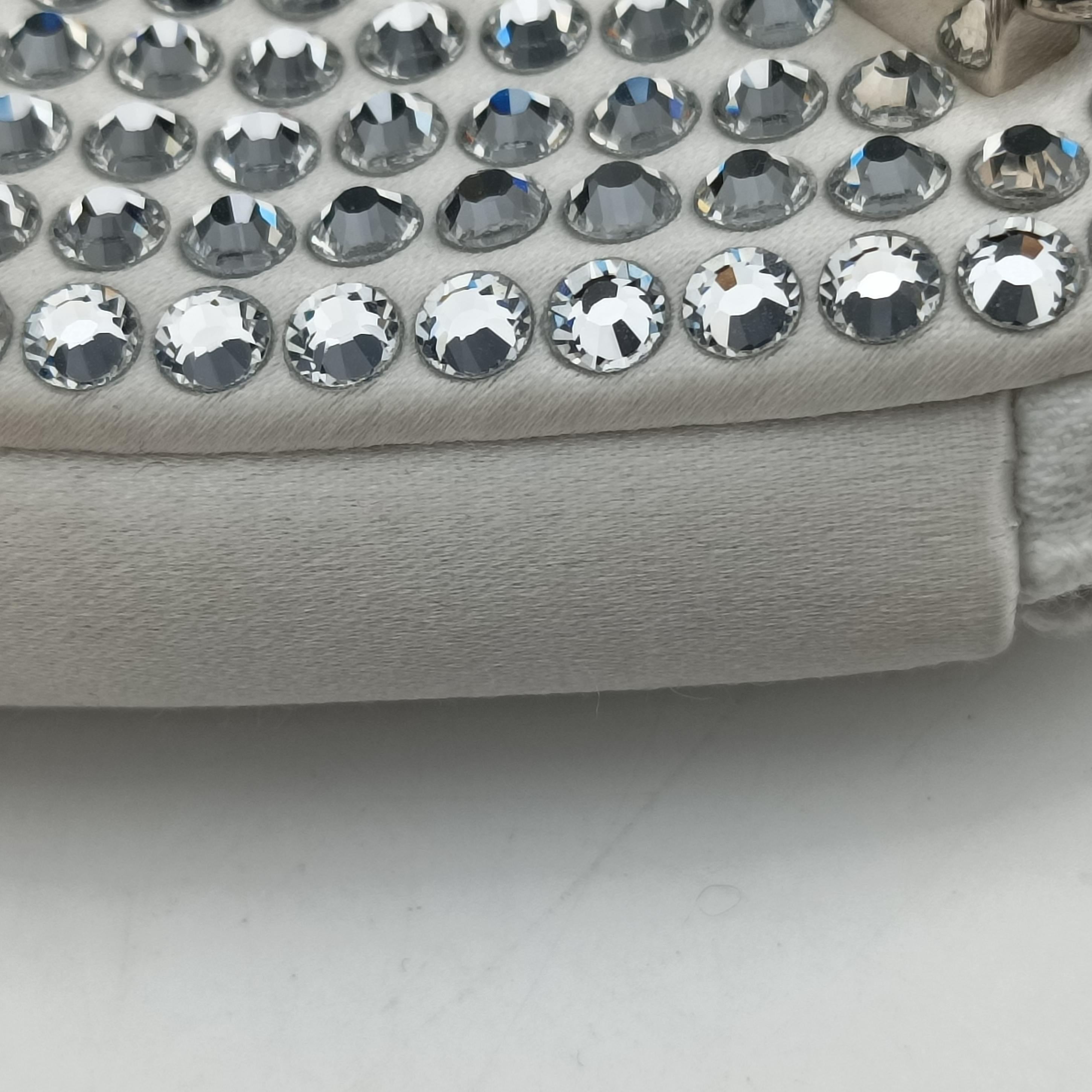 Pre-owned Prada Triangle Crystal White Leather 1NR015 shoulderbag | stylenewstar