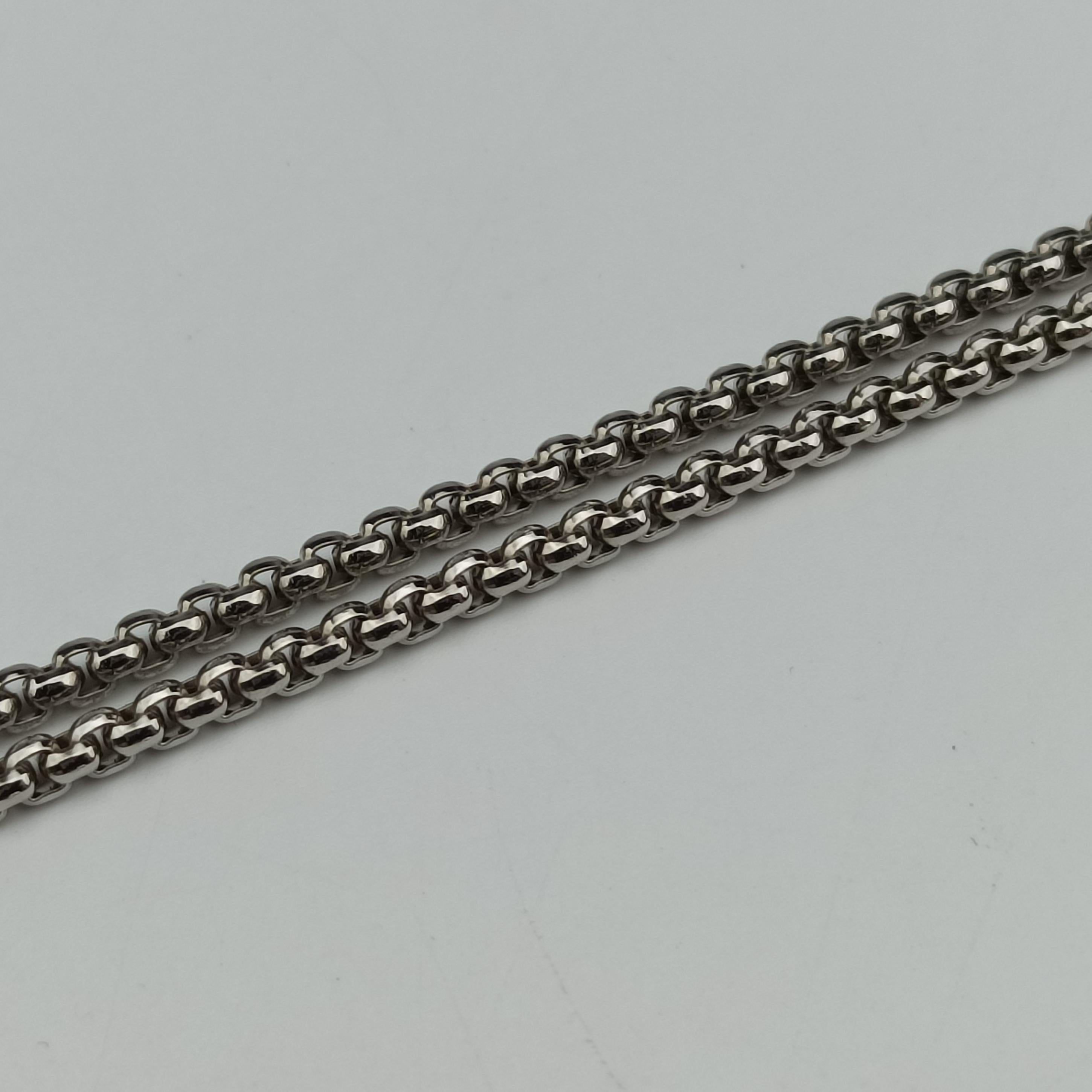 Pre-owned Prada Triangle Crystal White Leather 1NR015 shoulderbag | stylenewstar